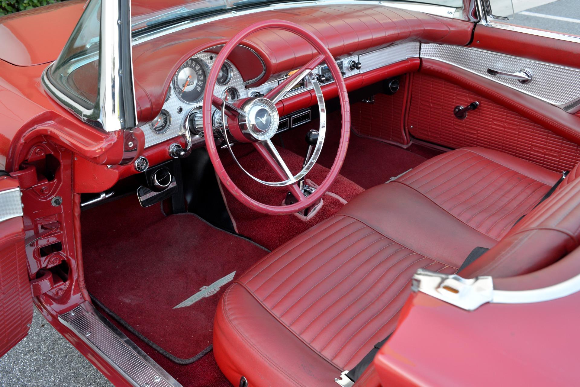 1957 Ford Thunderbird 9