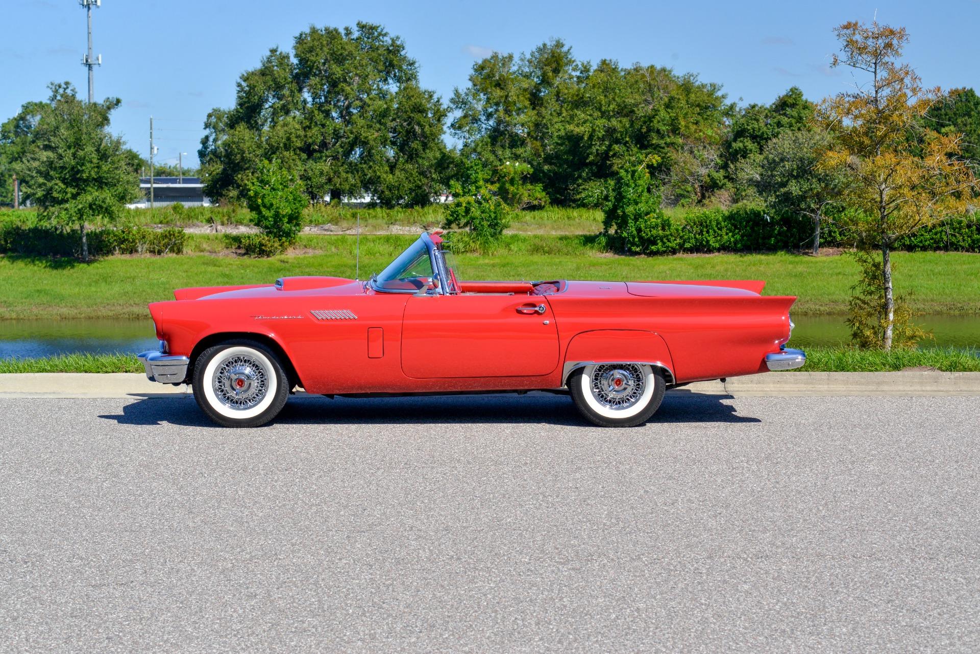 1957 Ford Thunderbird 2