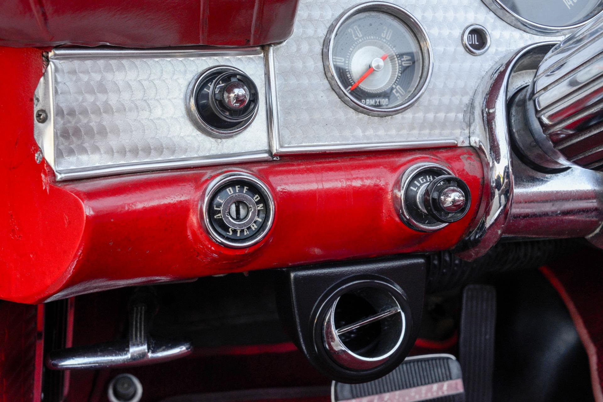 1957 Ford Thunderbird 75