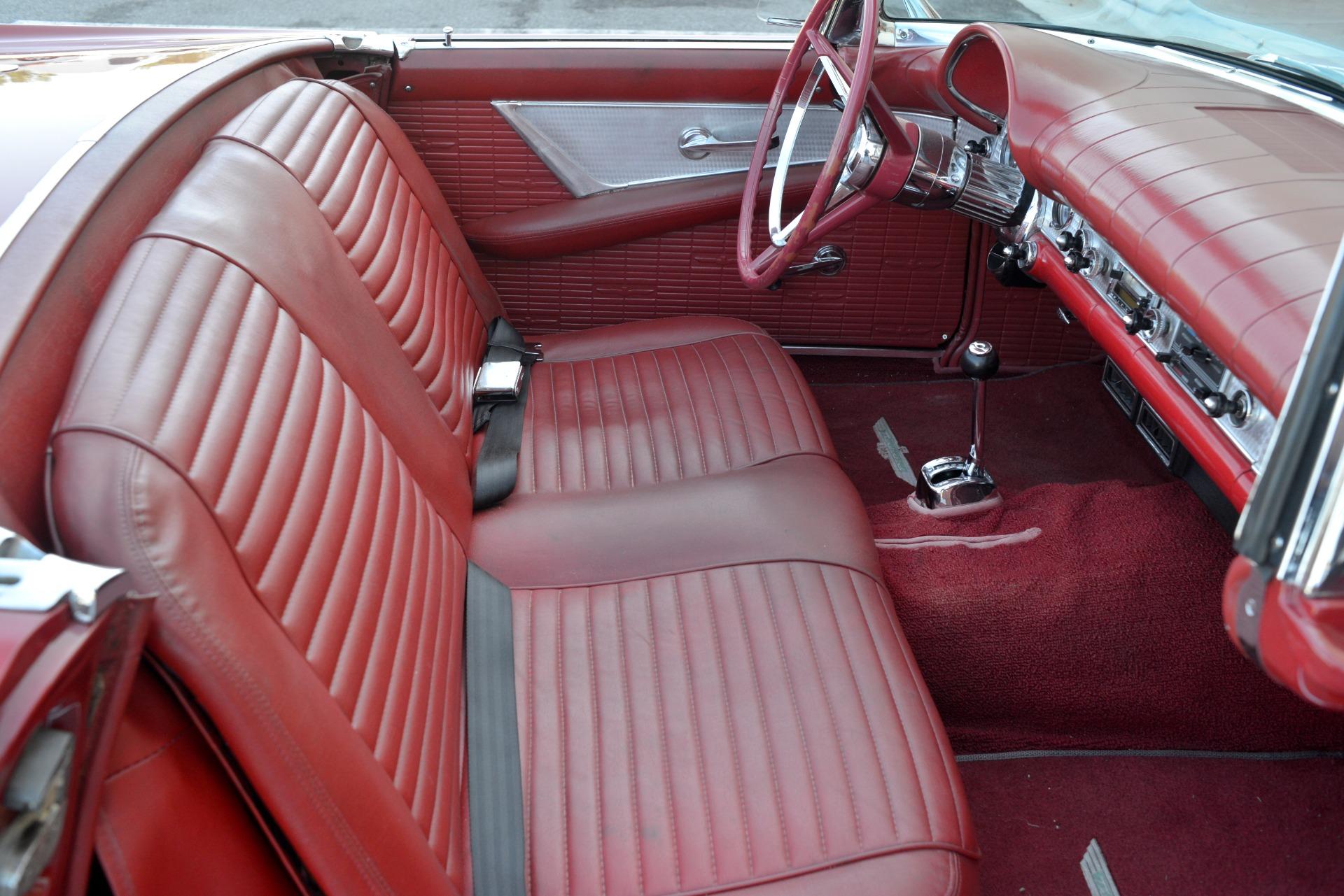 1957 Ford Thunderbird 10