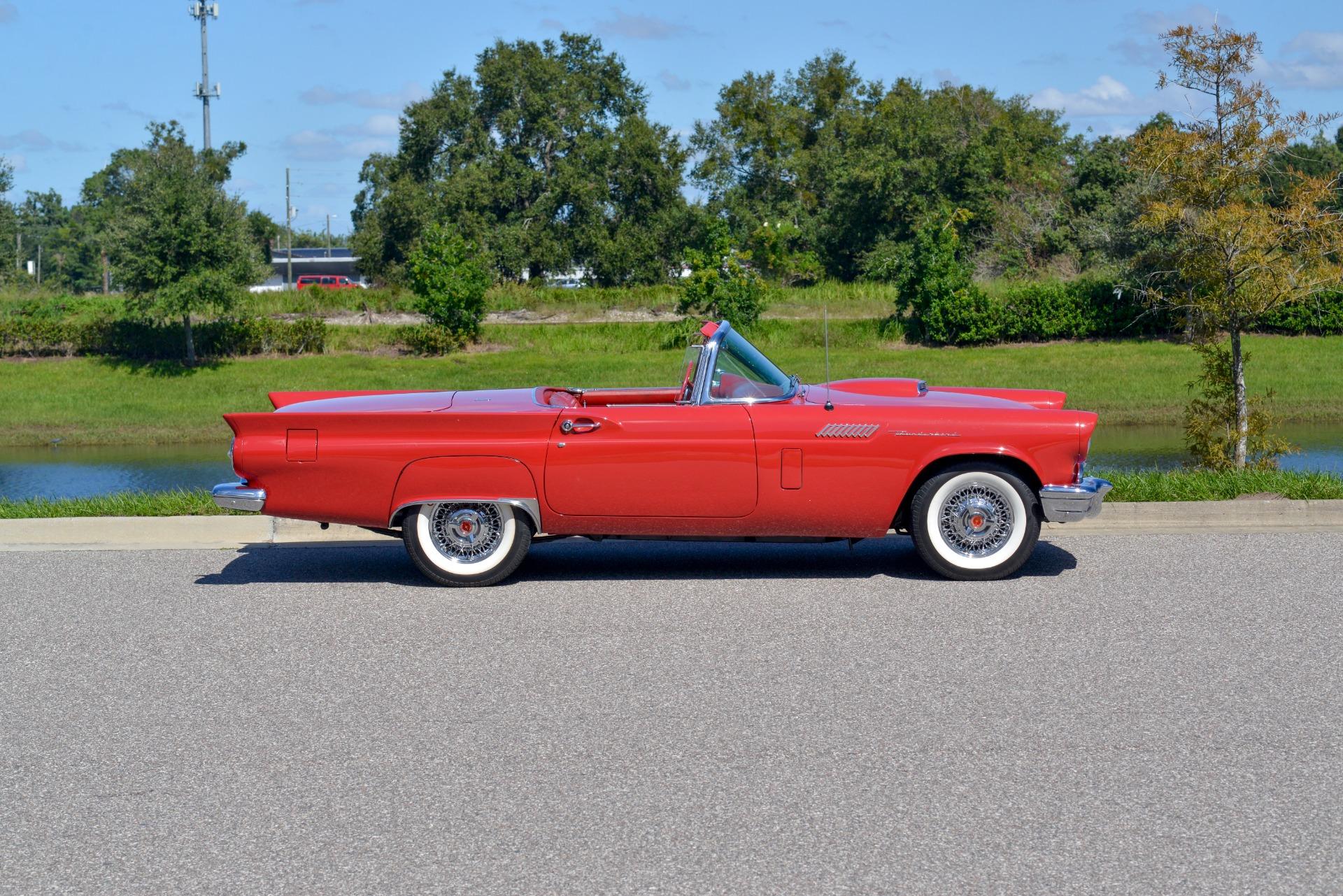 1957 Ford Thunderbird 6