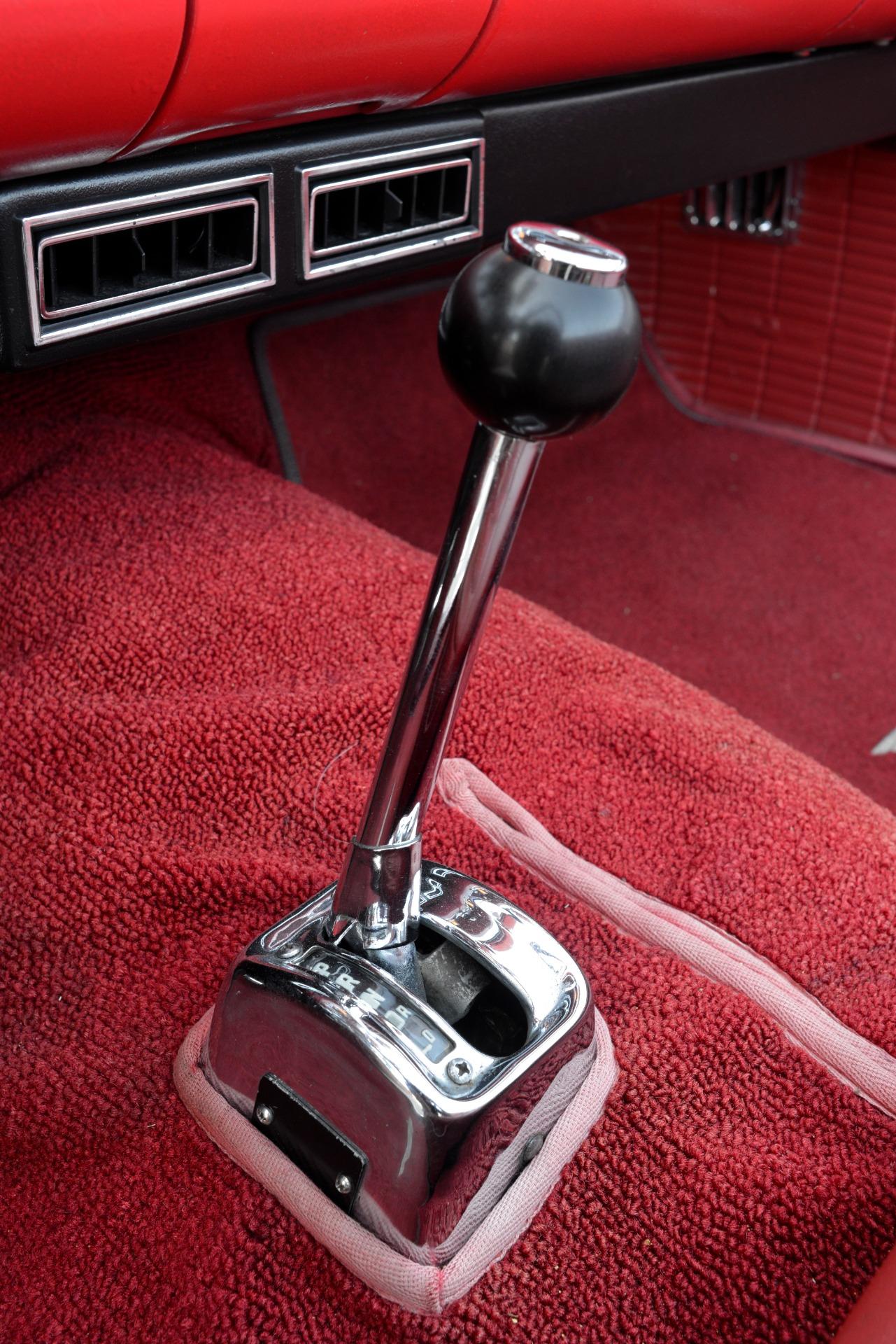 1957 Ford Thunderbird 79