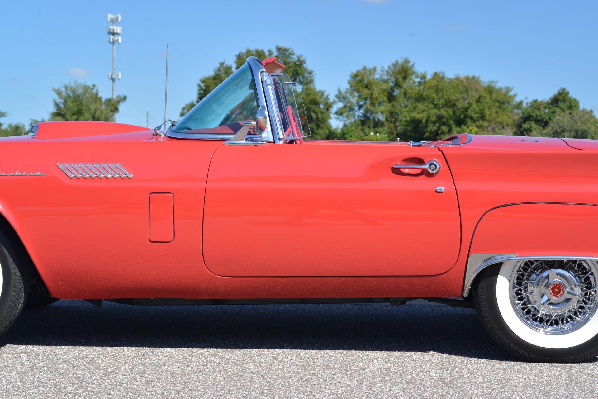 1957 Ford Thunderbird 33