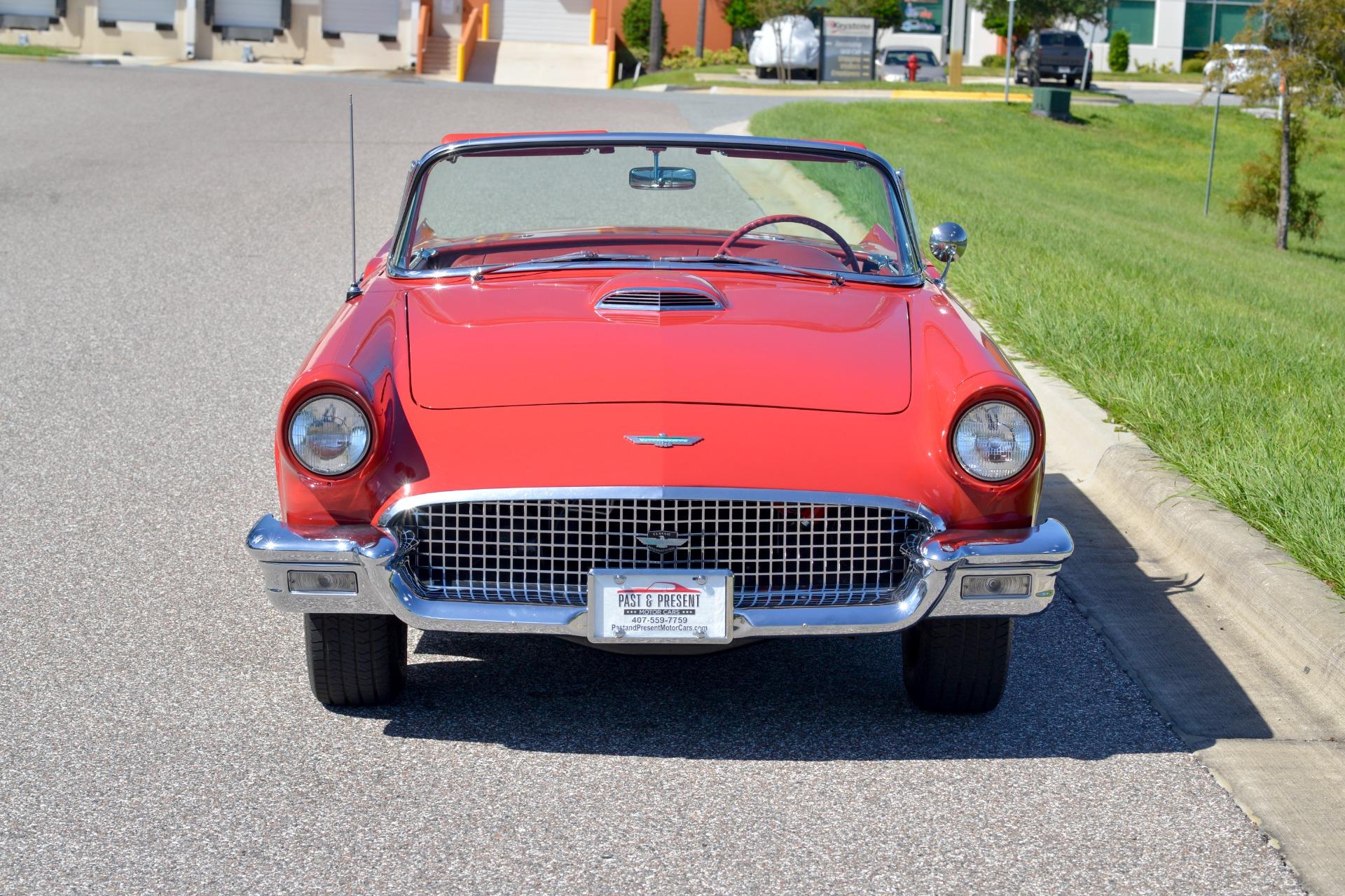 1957 Ford Thunderbird 37