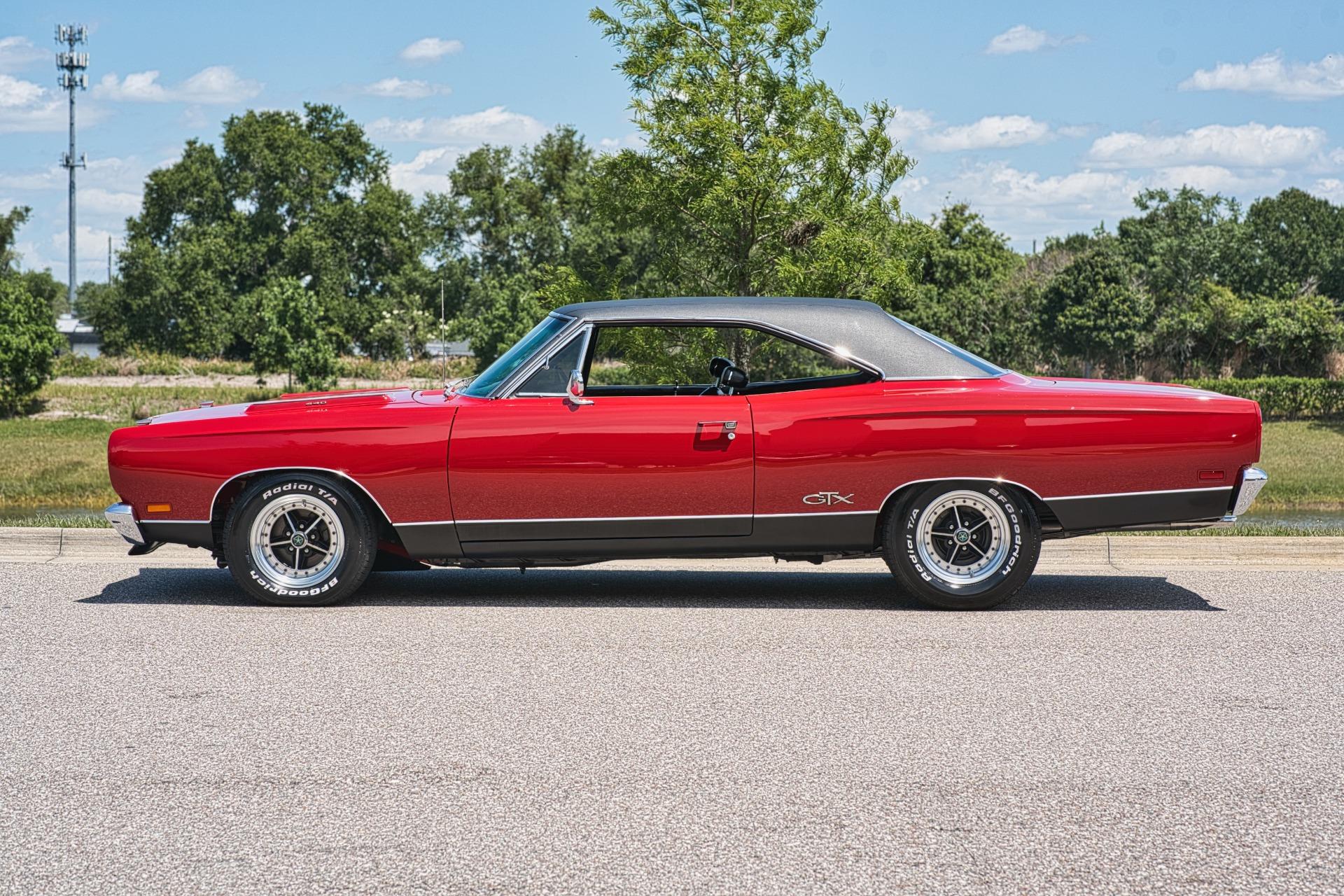 1969 Plymouth  GTX 2