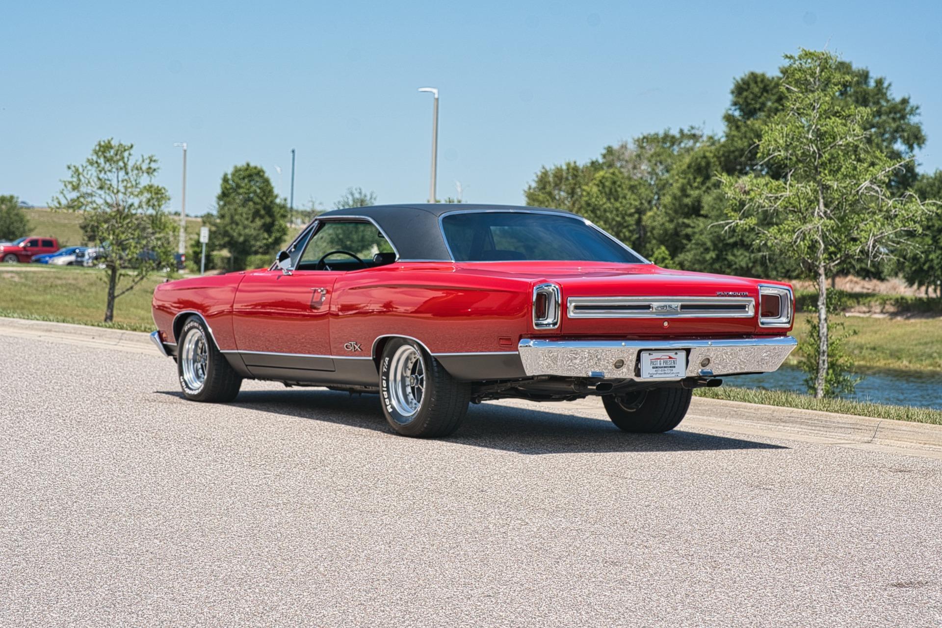 1969 Plymouth  GTX 3