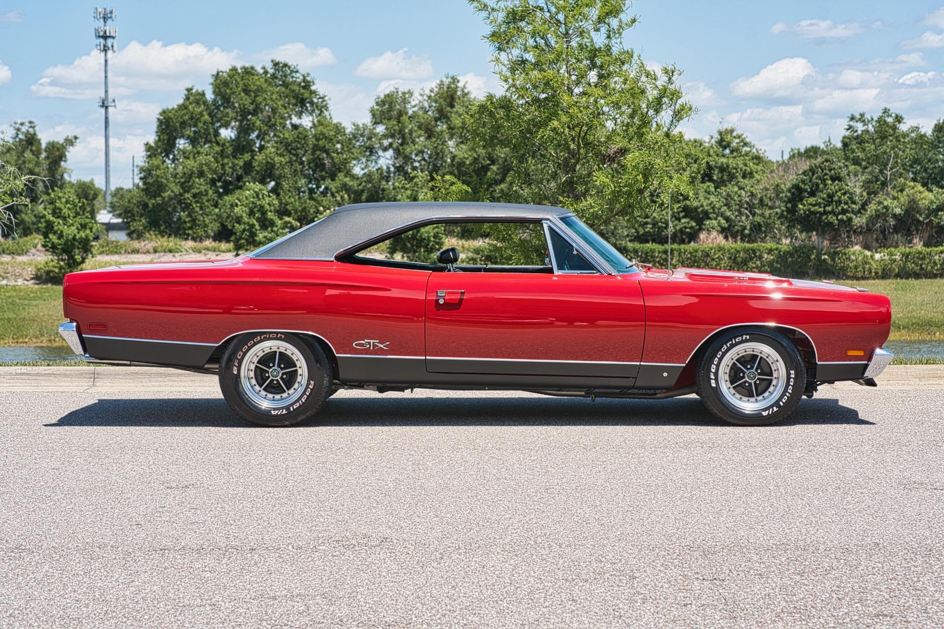 1969 Plymouth  GTX 6