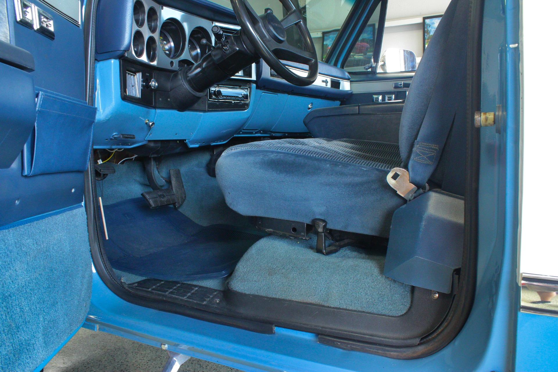 1984 Chevrolet K10 Scottsdale Silverado 48