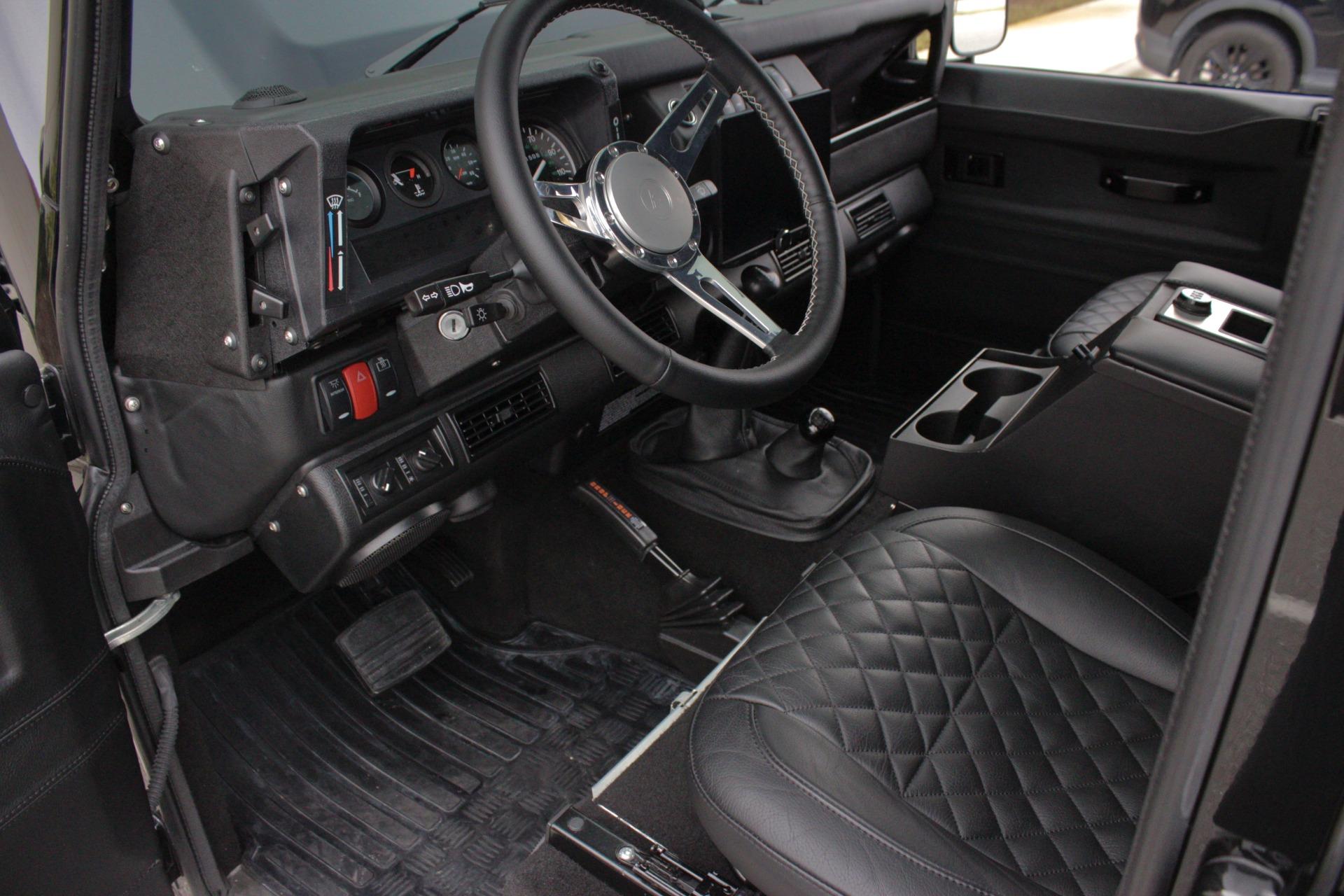 1989 Land Rover Defender 12