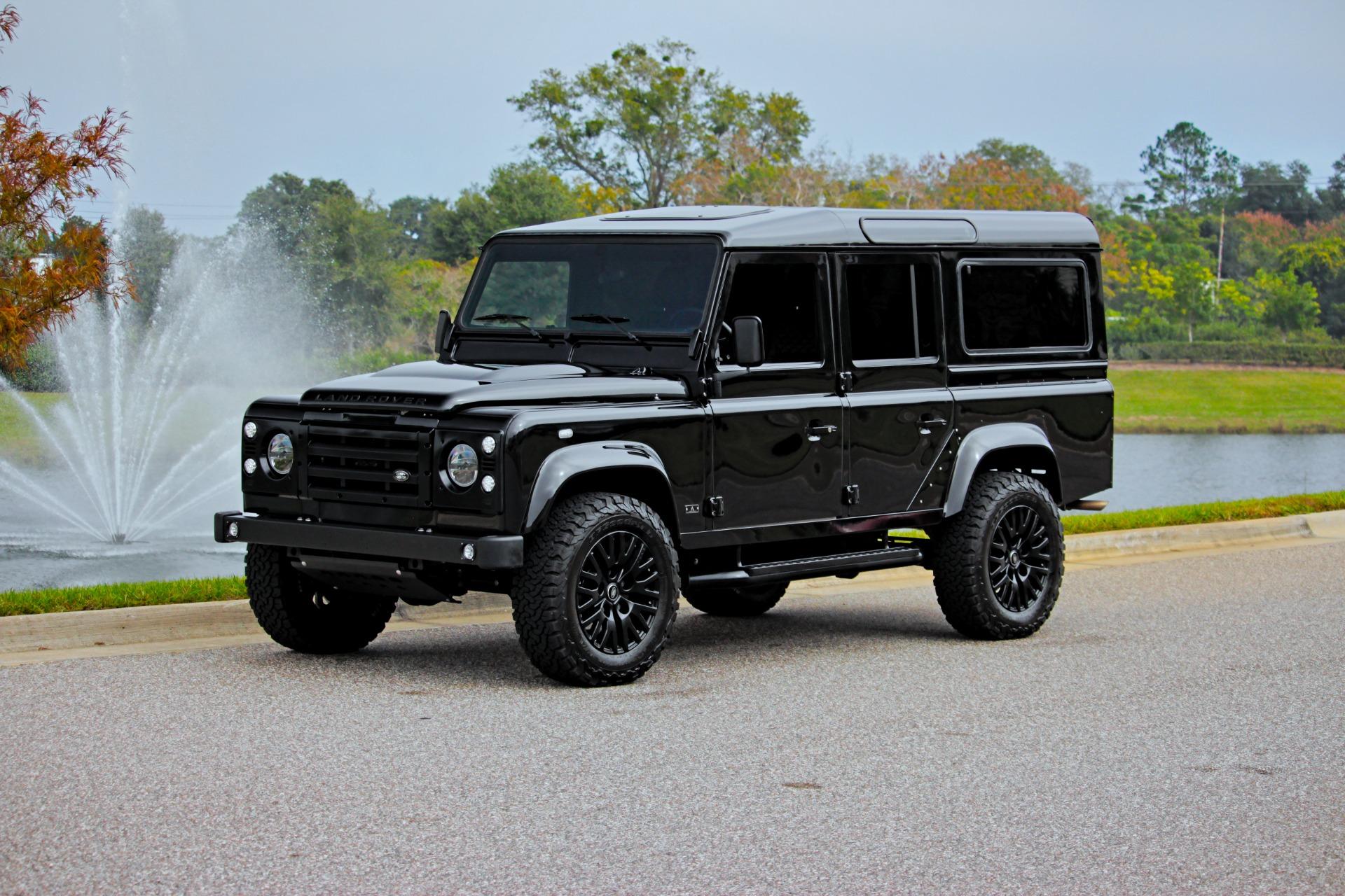 1989 Land Rover Defender 1