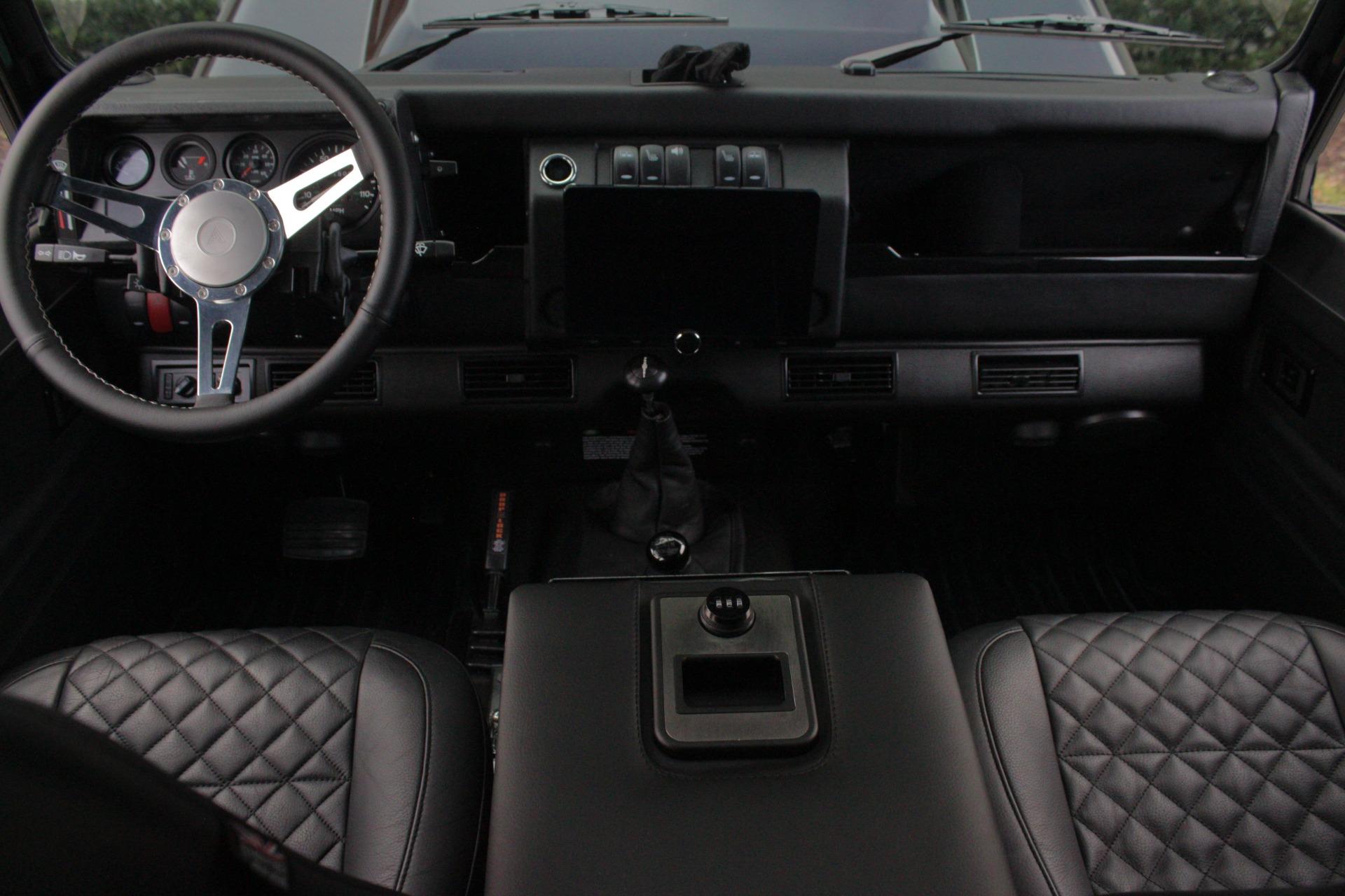 1989 Land Rover Defender 81