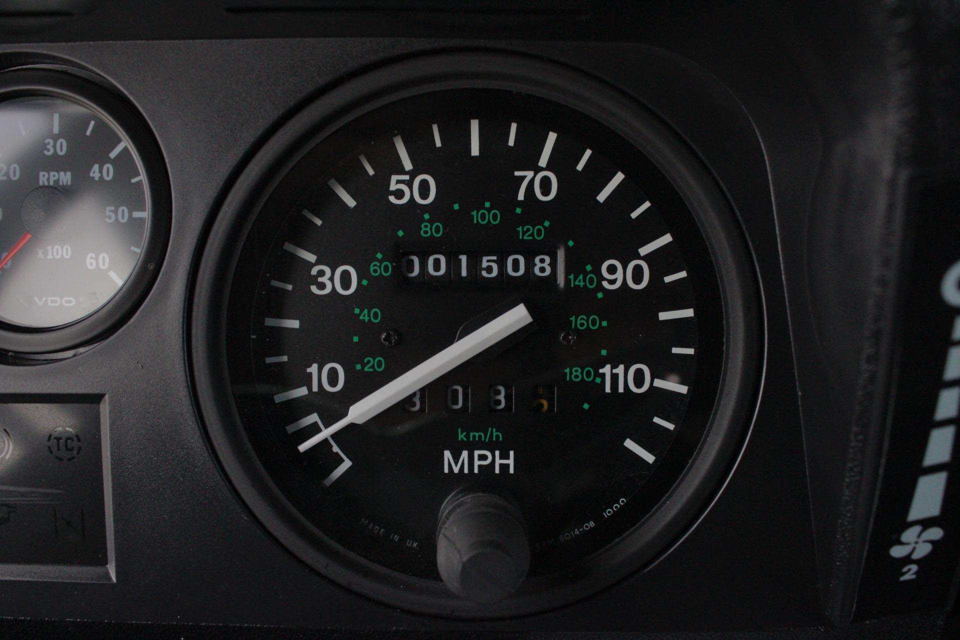 1989 Land Rover Defender 76