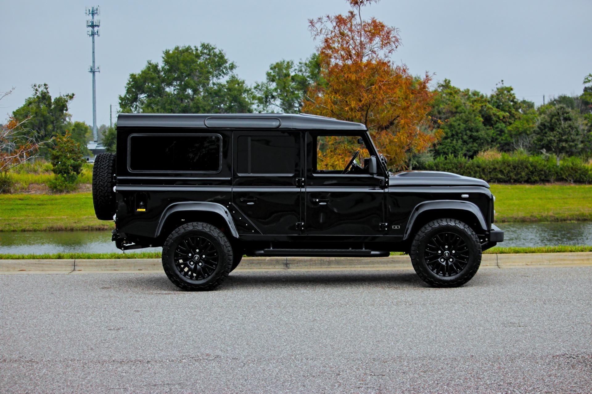 1989 Land Rover Defender 6