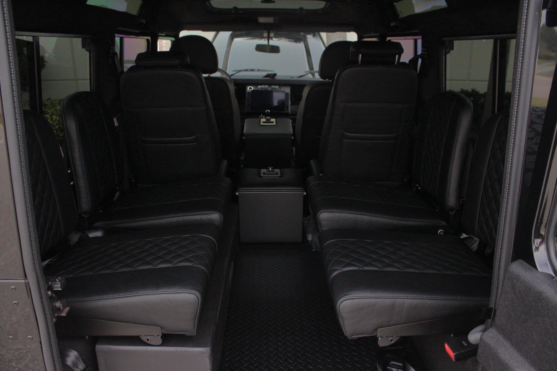 1989 Land Rover Defender 14