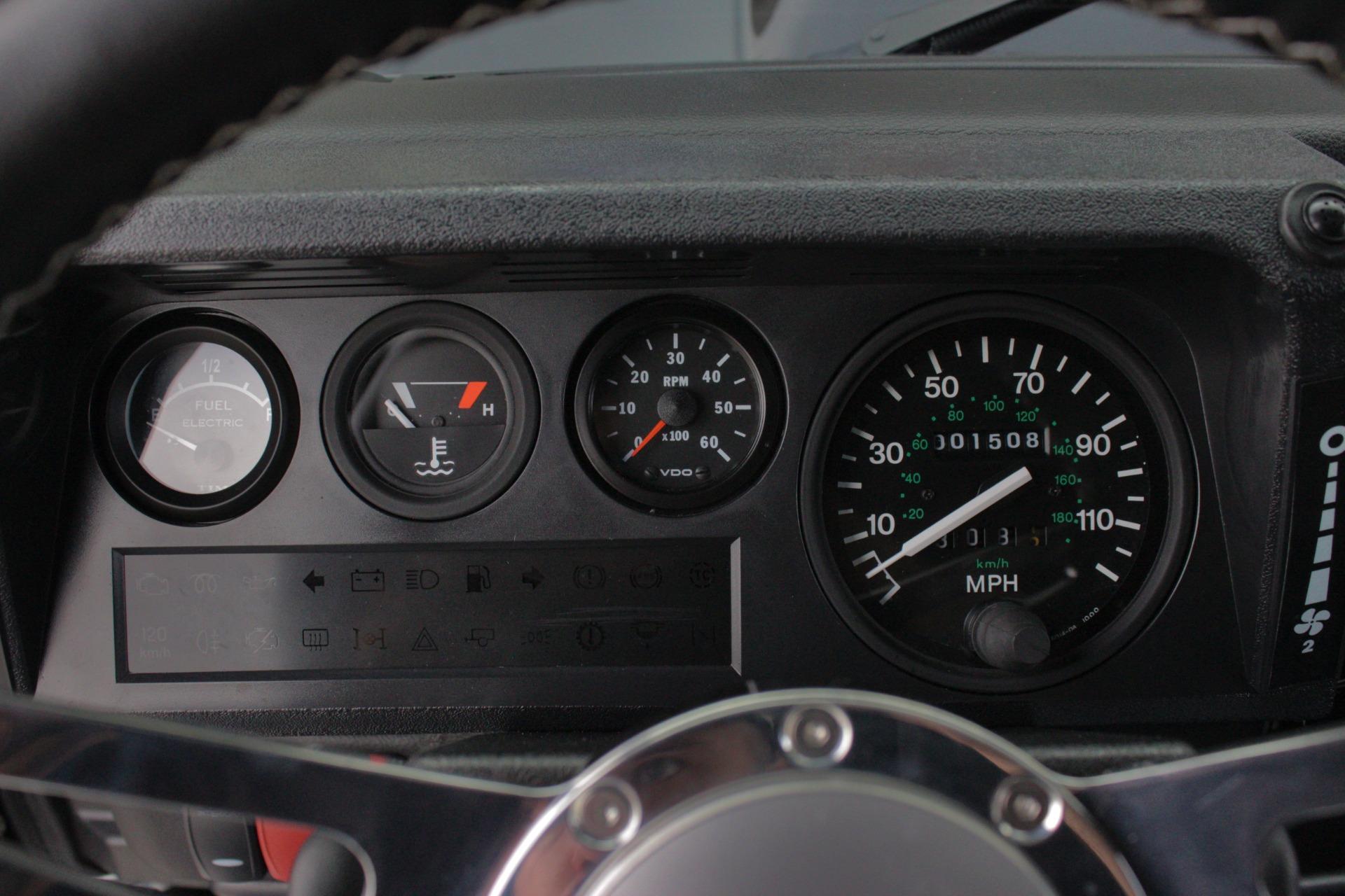 1989 Land Rover Defender 75