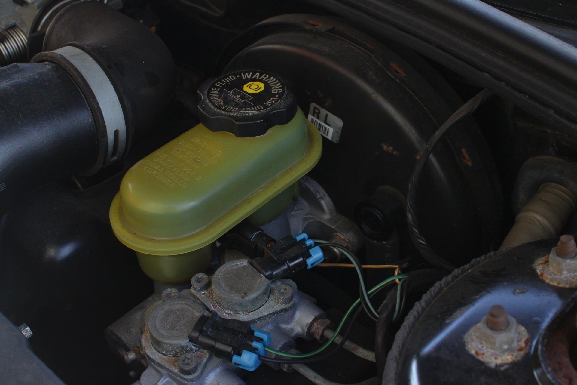 1994 Saturn SC2 77