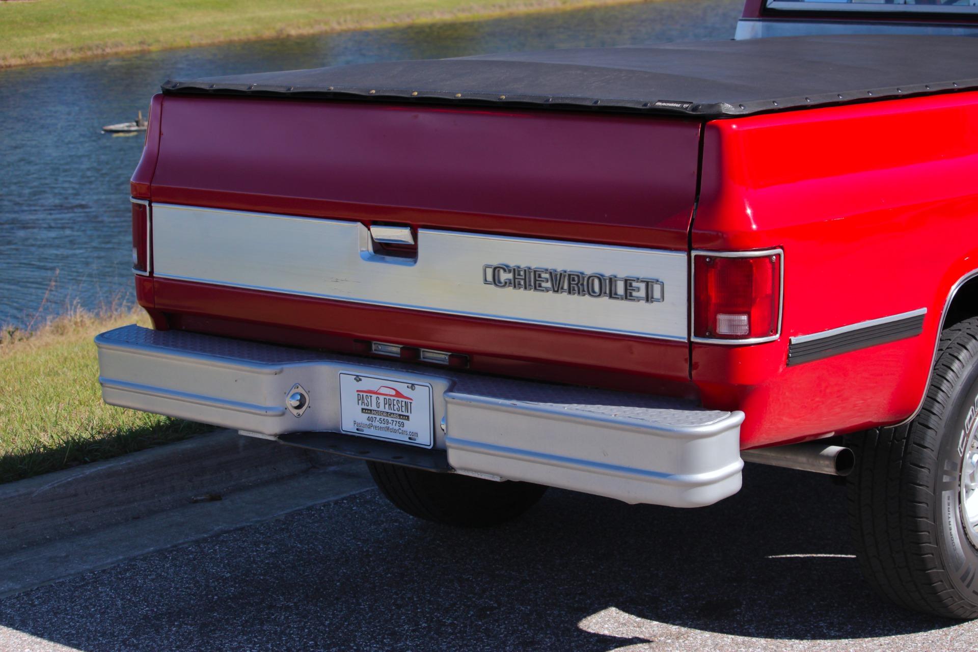 1977 Chevrolet C10 Silverado 33