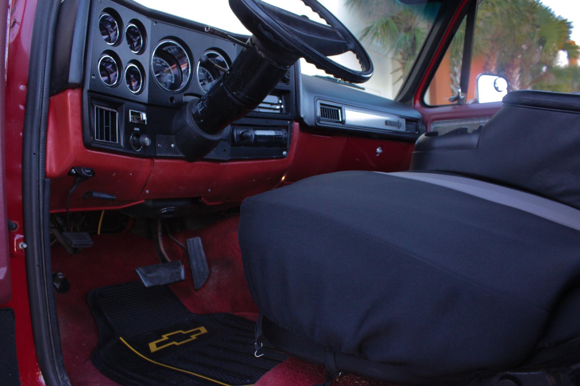 1977 Chevrolet C10 Silverado 43