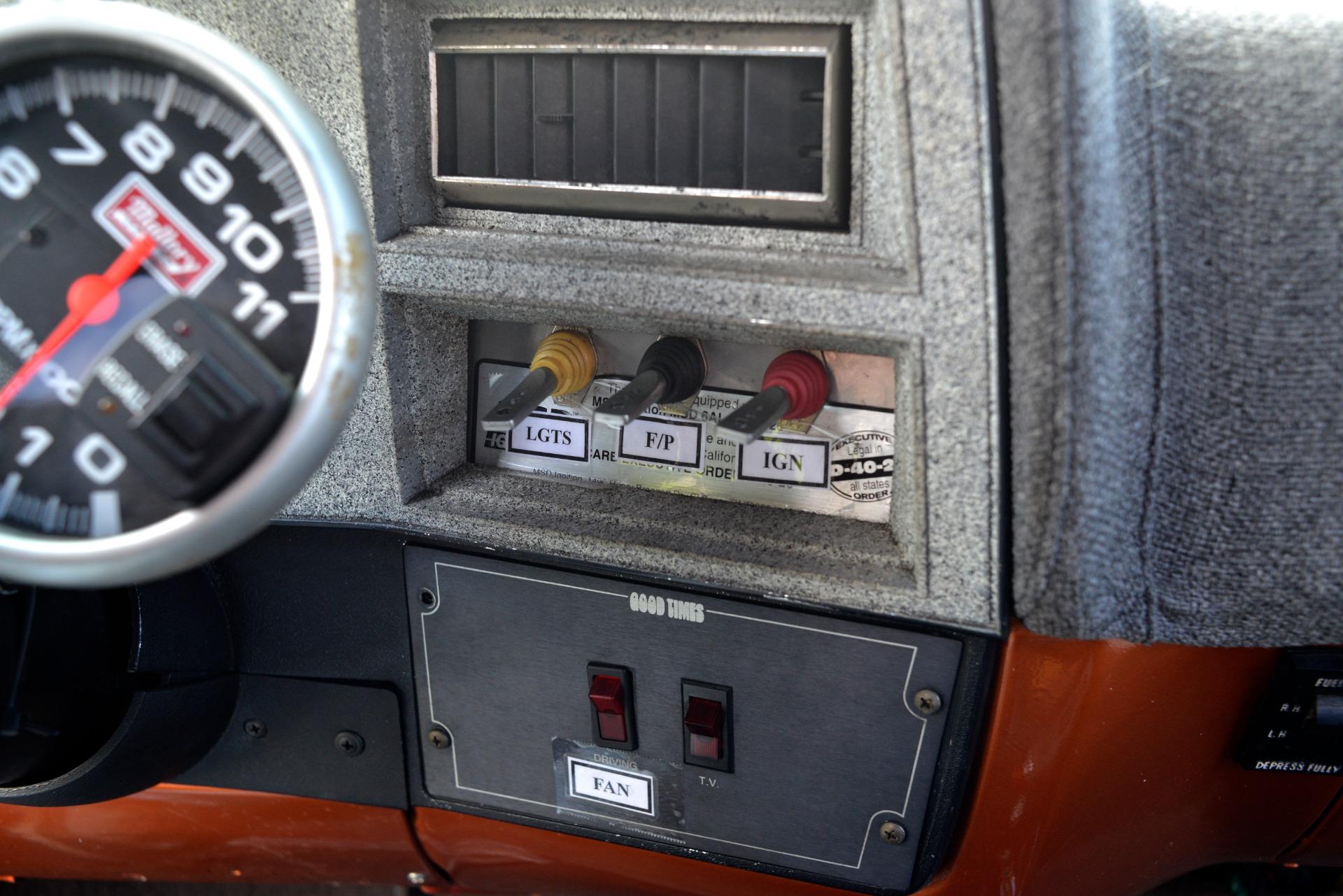 1983 Chevrolet C10 Stepside 45