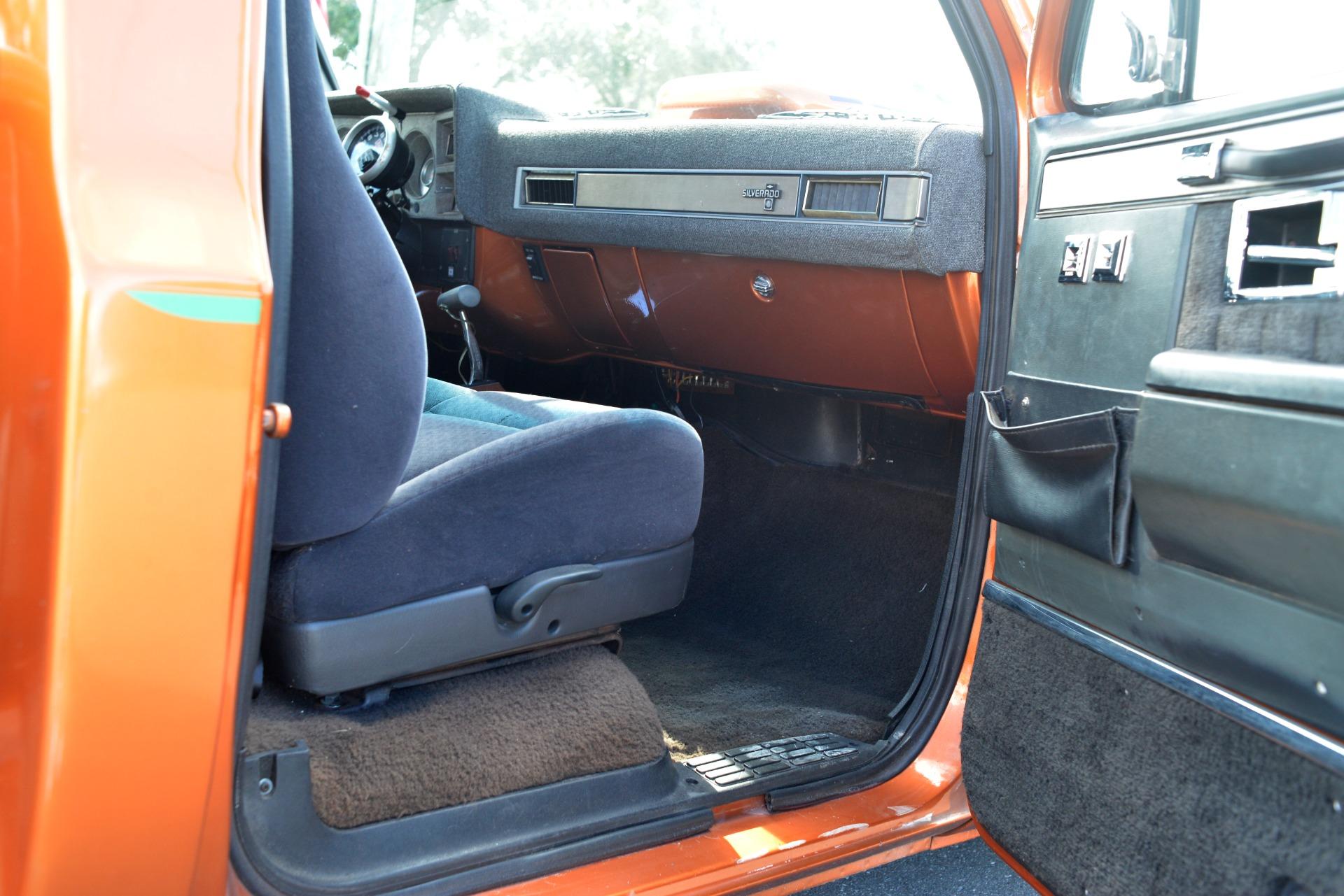 1983 Chevrolet C10 Stepside 58