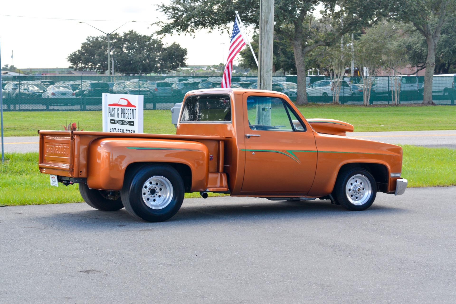 1983 Chevrolet C10 Stepside 30