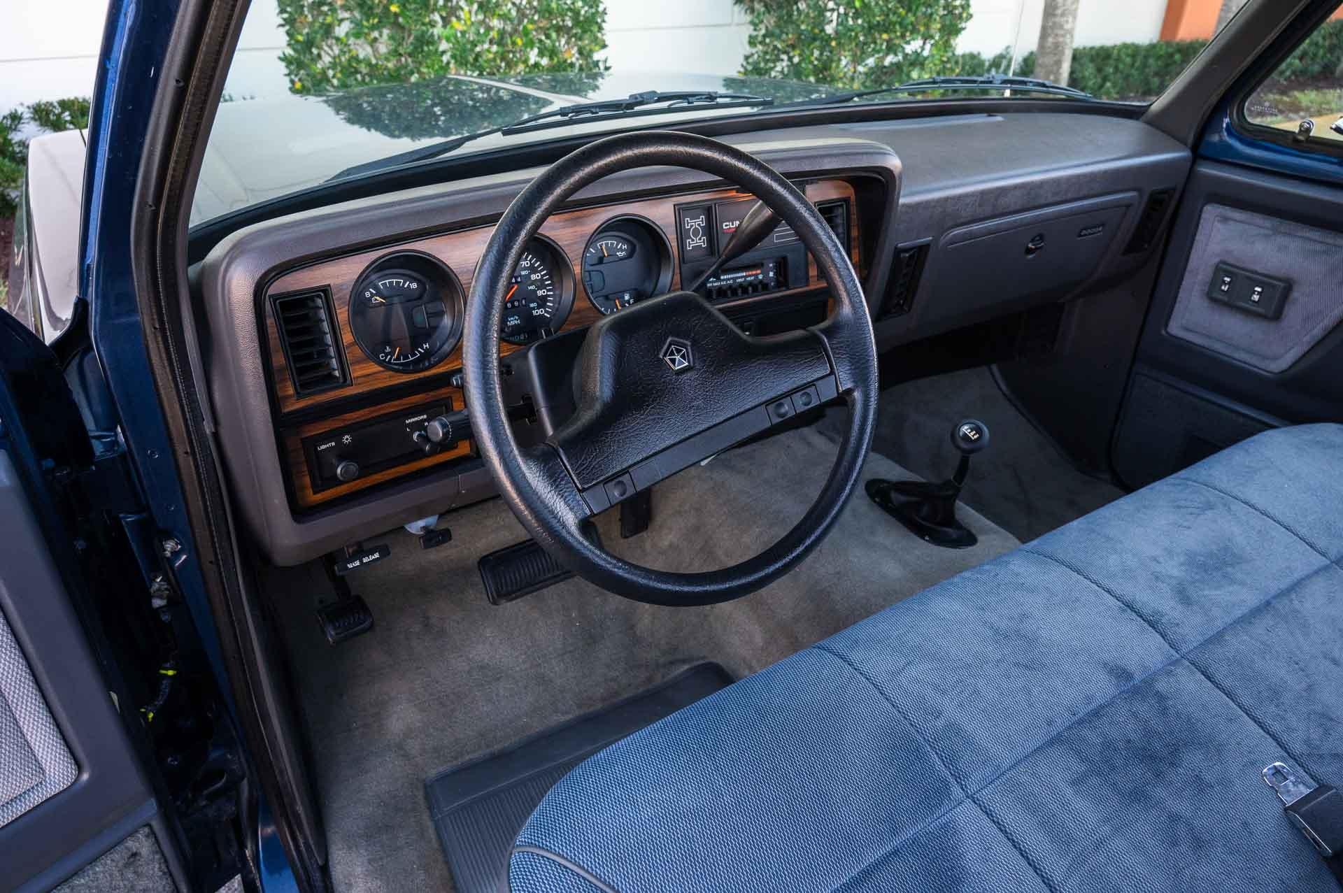 1991 Dodge Power RAM 250 12