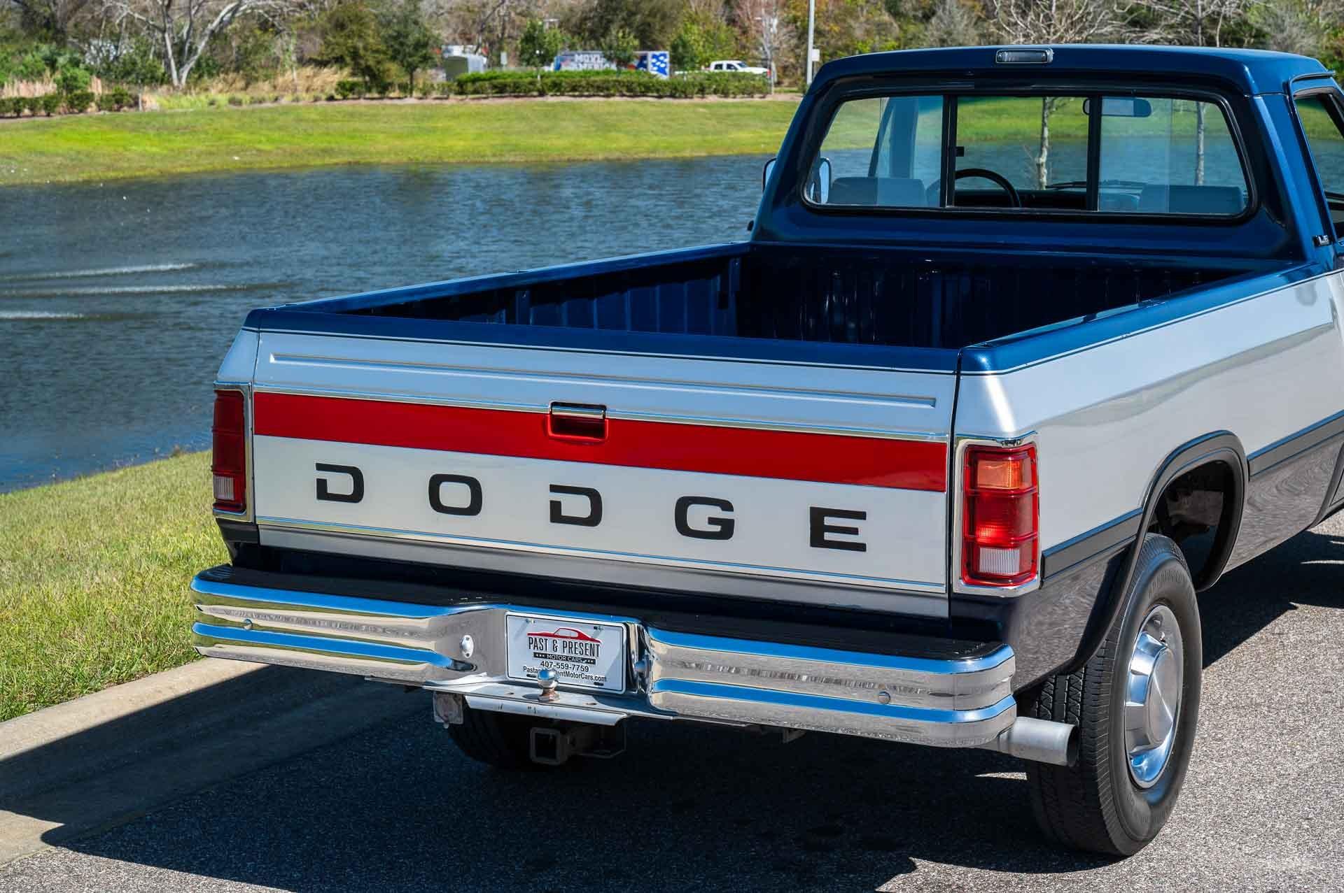 1991 Dodge Power RAM 250 18