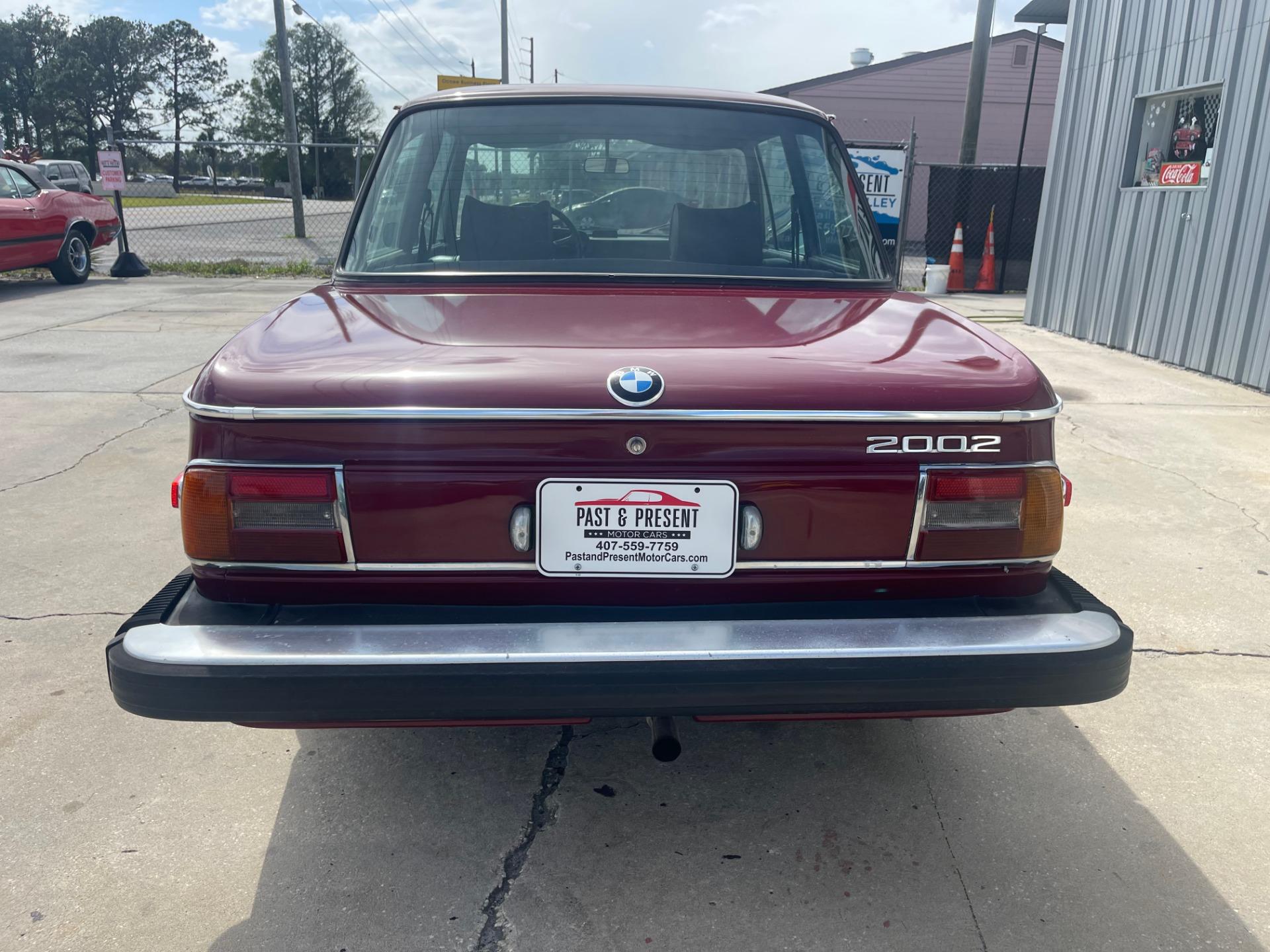 1976 BMW  2002 4