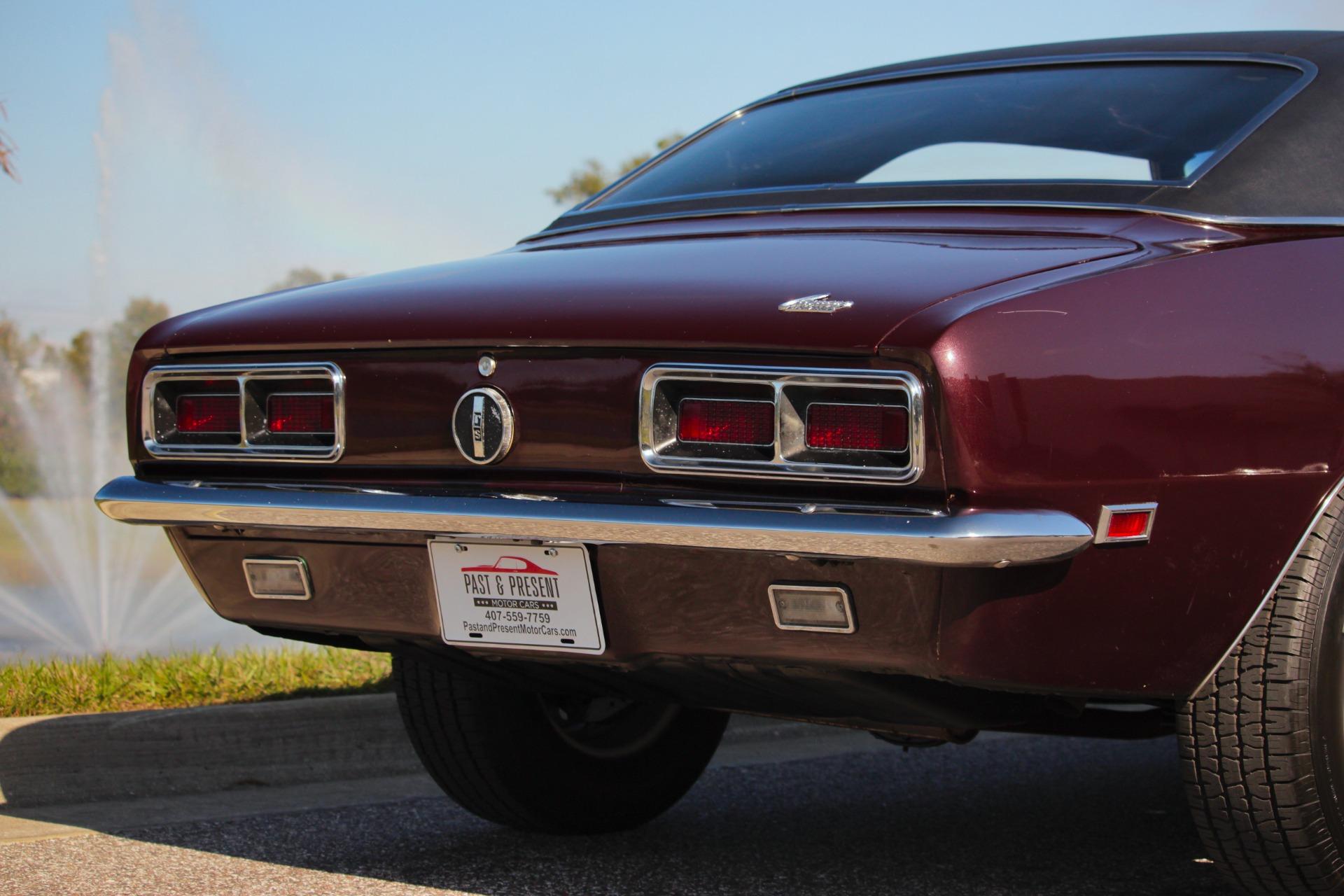 1968 Chevrolet Camaro RS 43