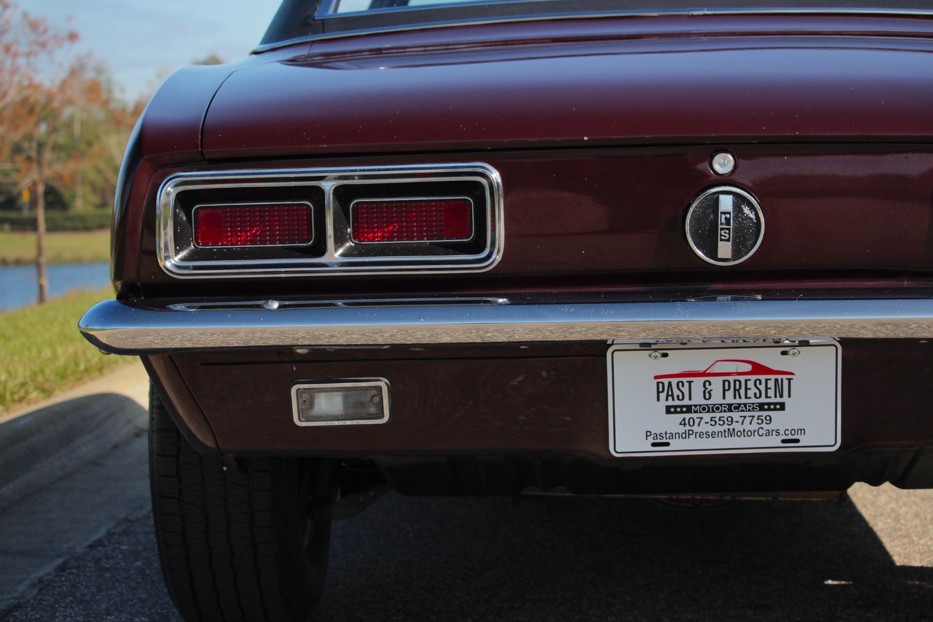 1968 Chevrolet Camaro RS 40