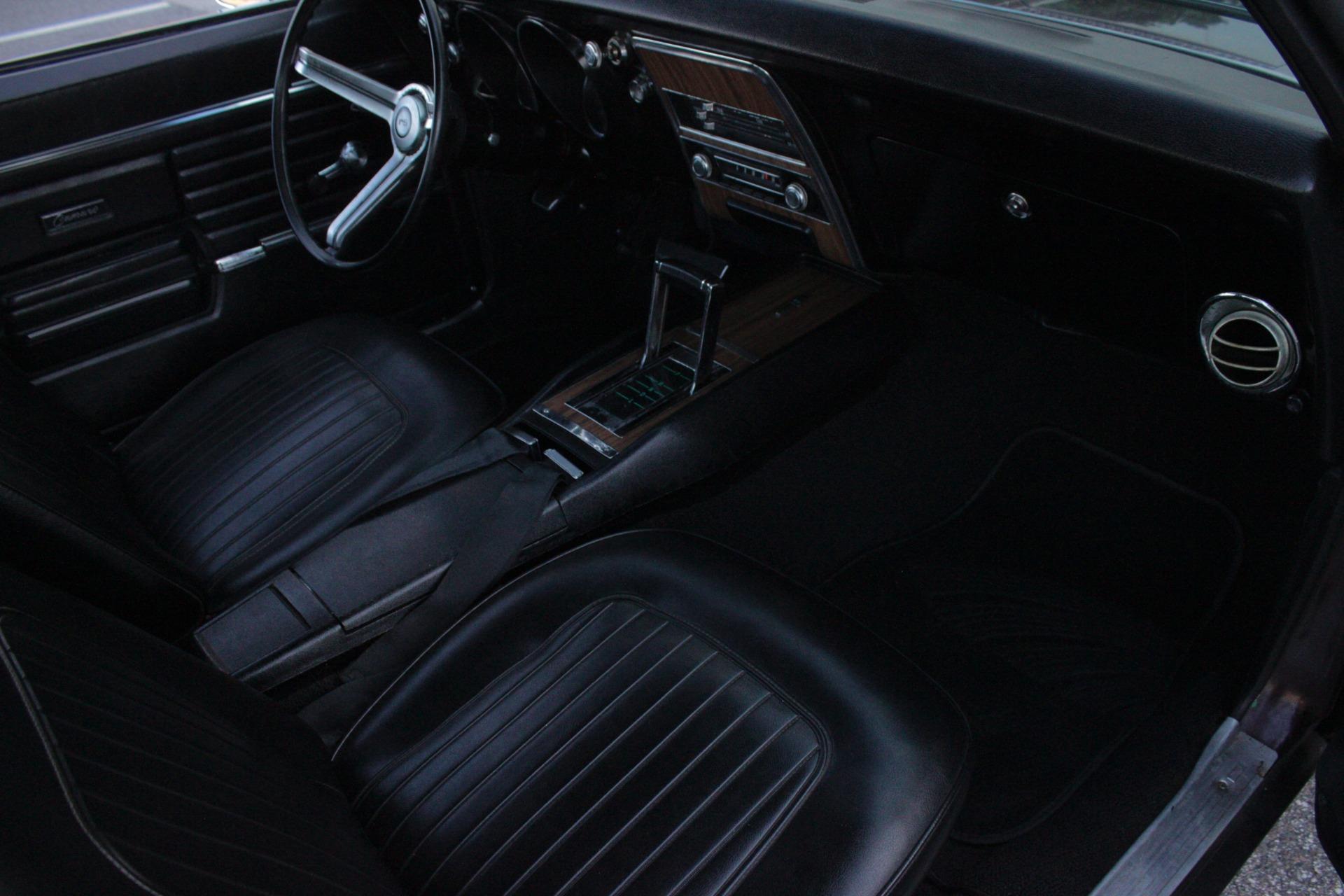 1968 Chevrolet Camaro RS 12