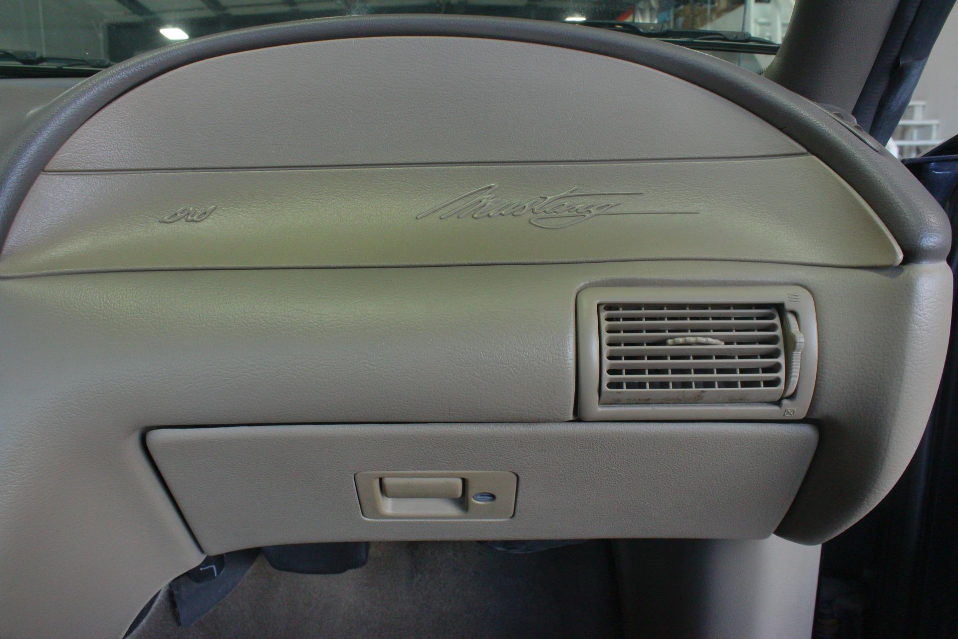 2003 Ford Mustang GT 79