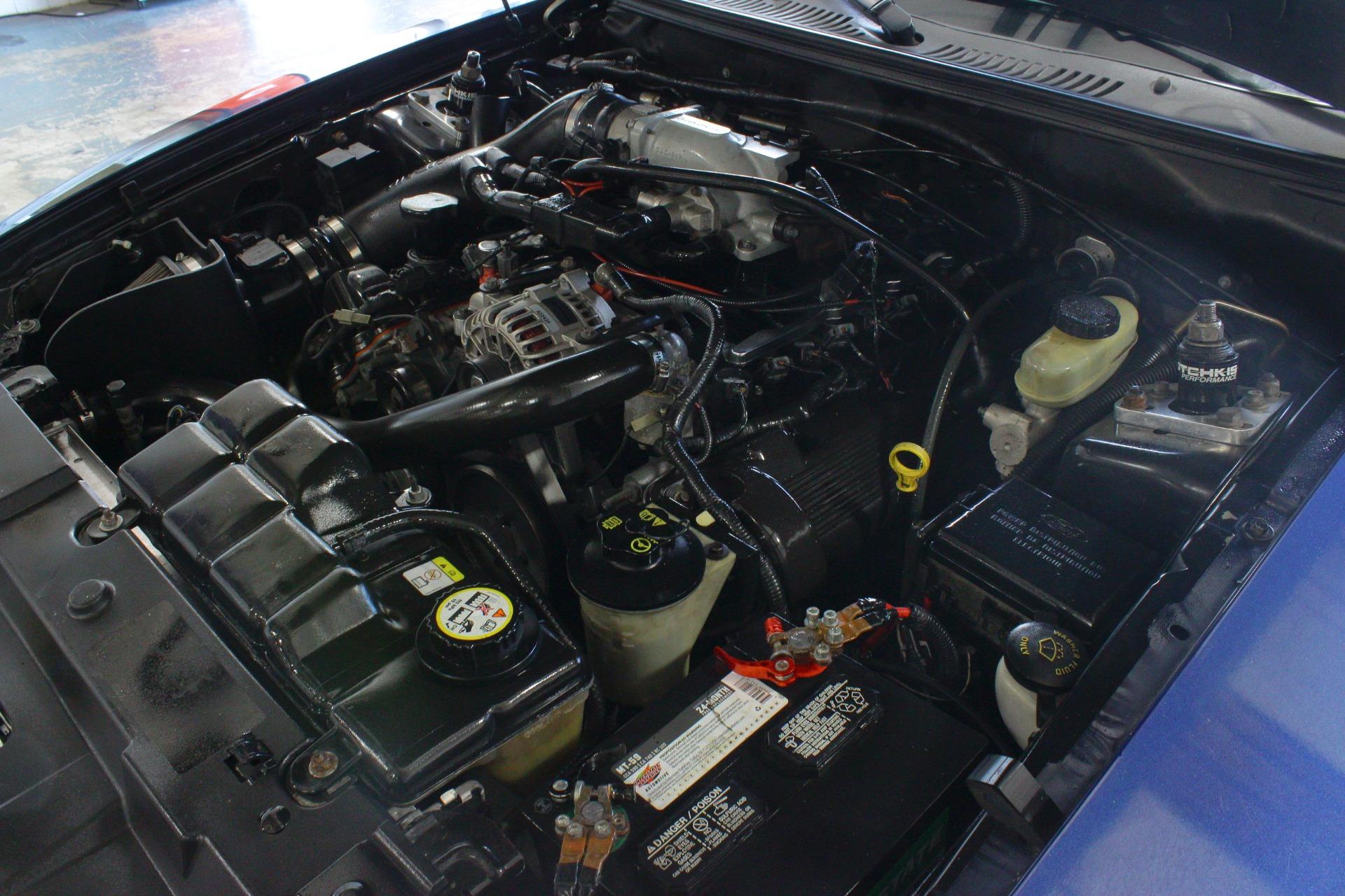 2003 Ford Mustang GT 10