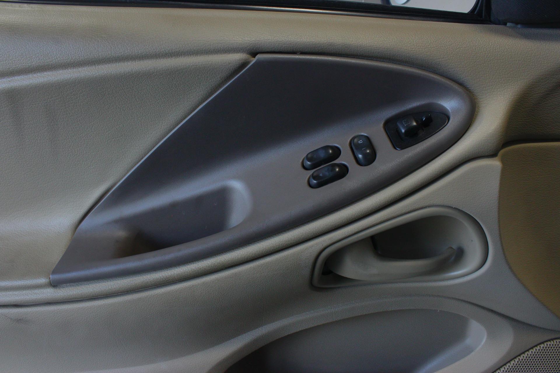 2003 Ford Mustang GT 47