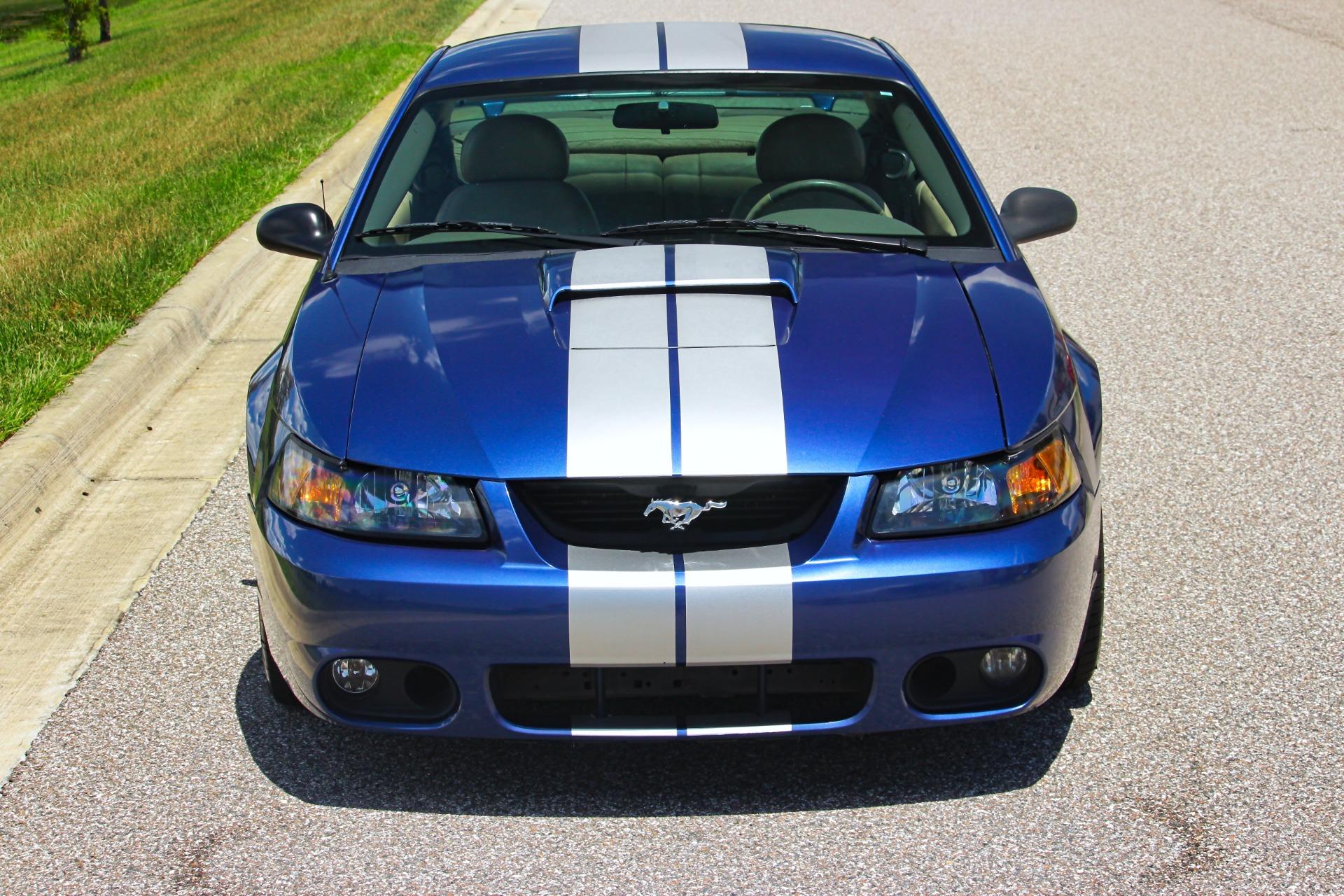 2003 Ford Mustang GT 29