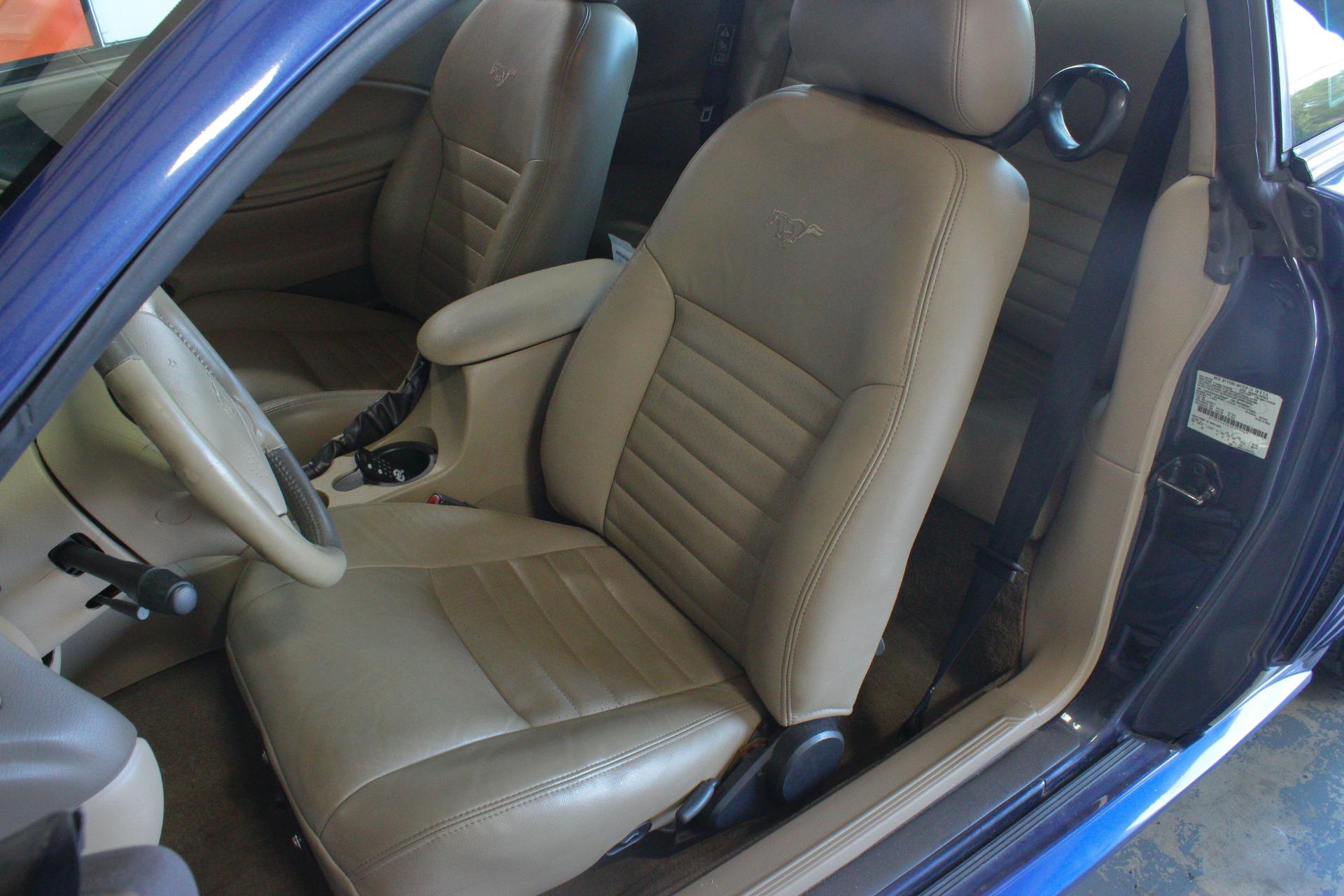2003 Ford Mustang GT 52