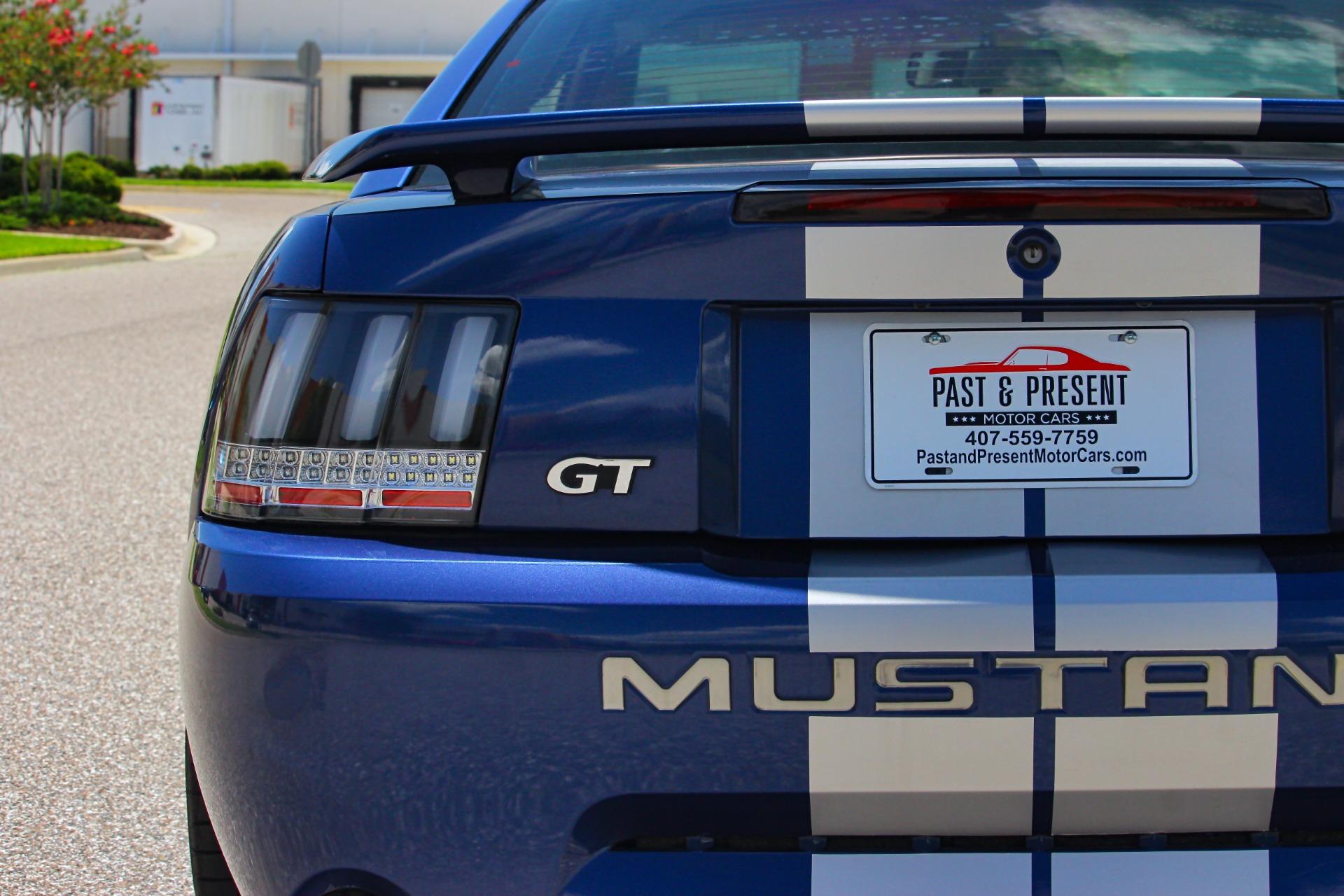 2003 Ford Mustang GT 19