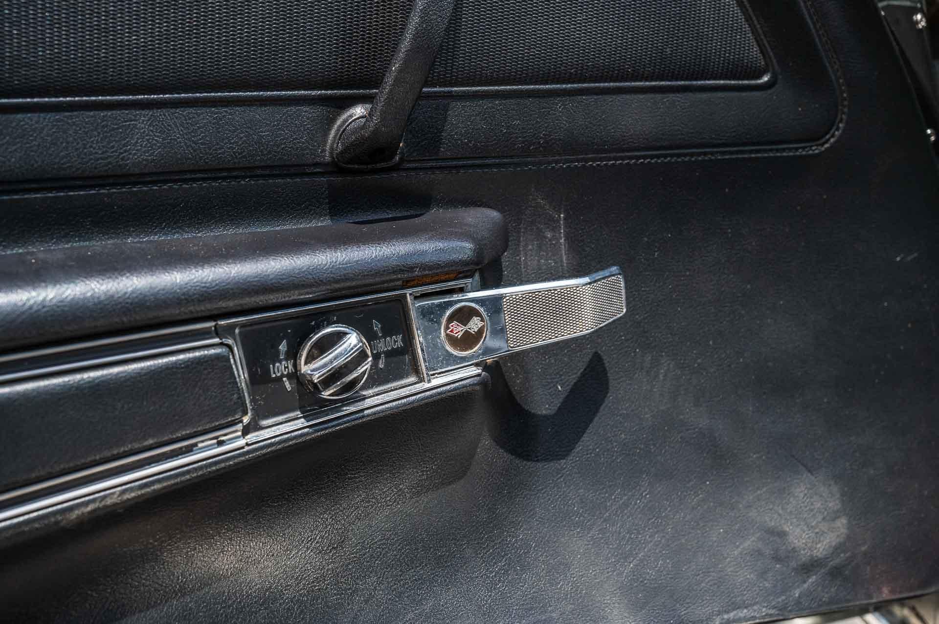 1973 Chevrolet  Corvette 64
