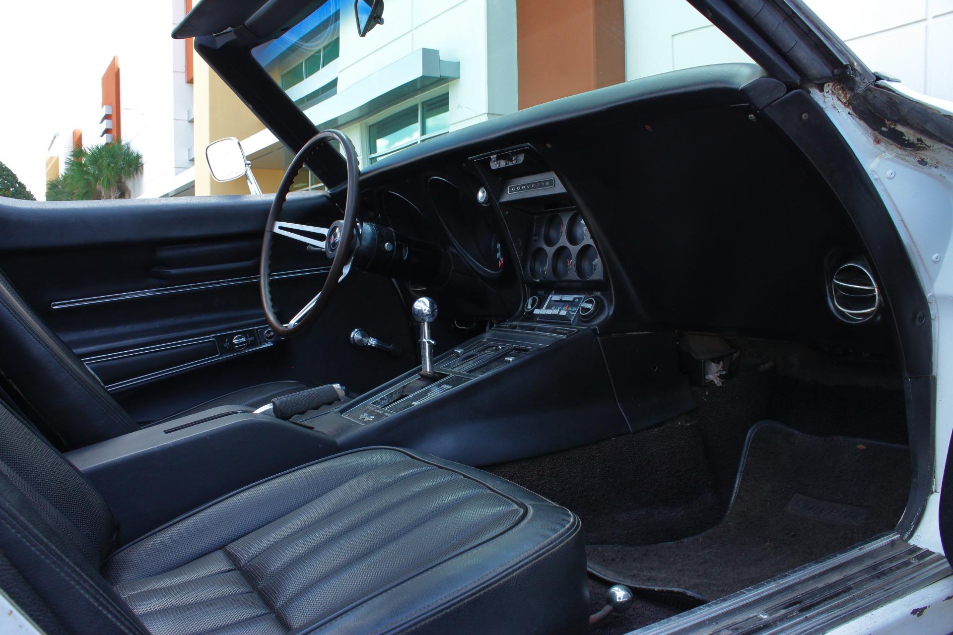 1968 Chevrolet Corvette 12