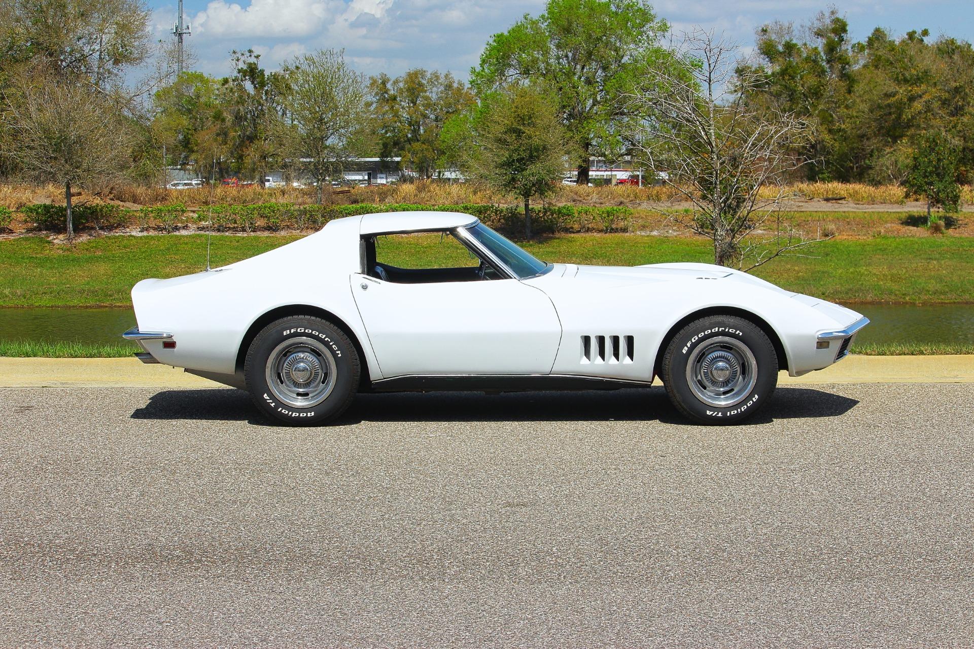1968 Chevrolet Corvette 38
