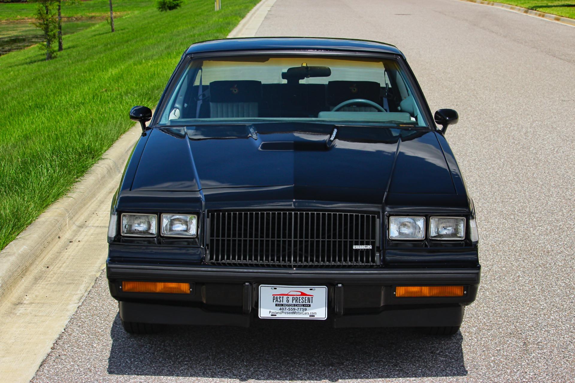 1987 Buick Grand National 32