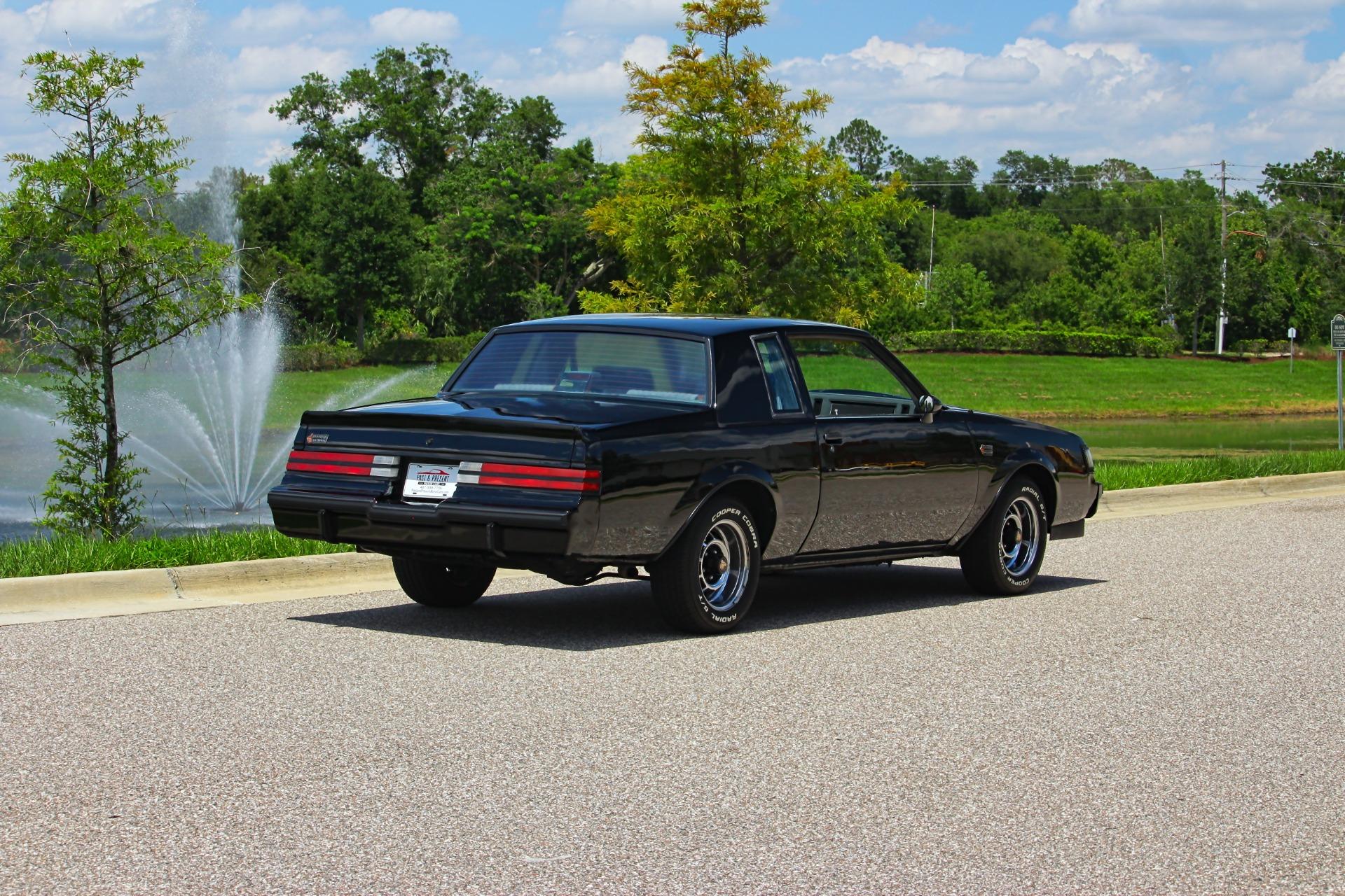 1987 Buick Grand National 5