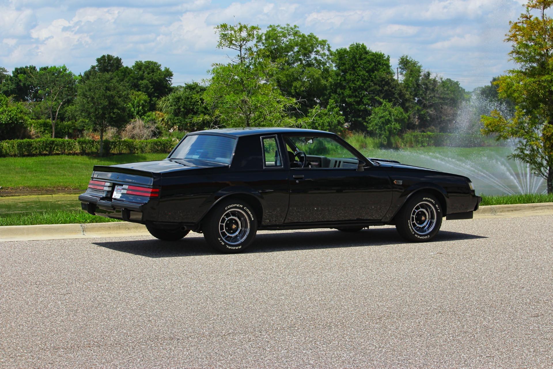 1987 Buick Grand National 36
