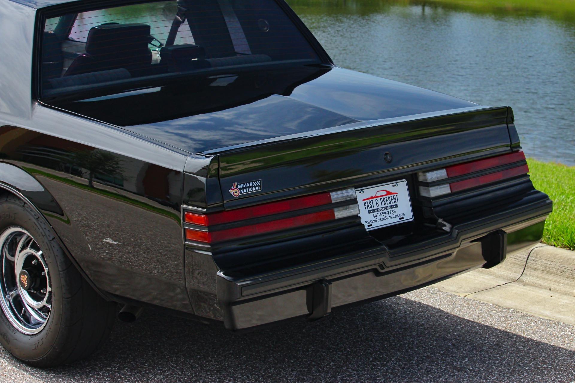 1987 Buick Grand National 21