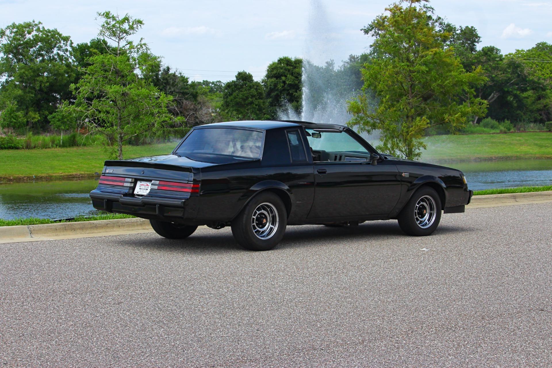 1987 Buick Grand National 44