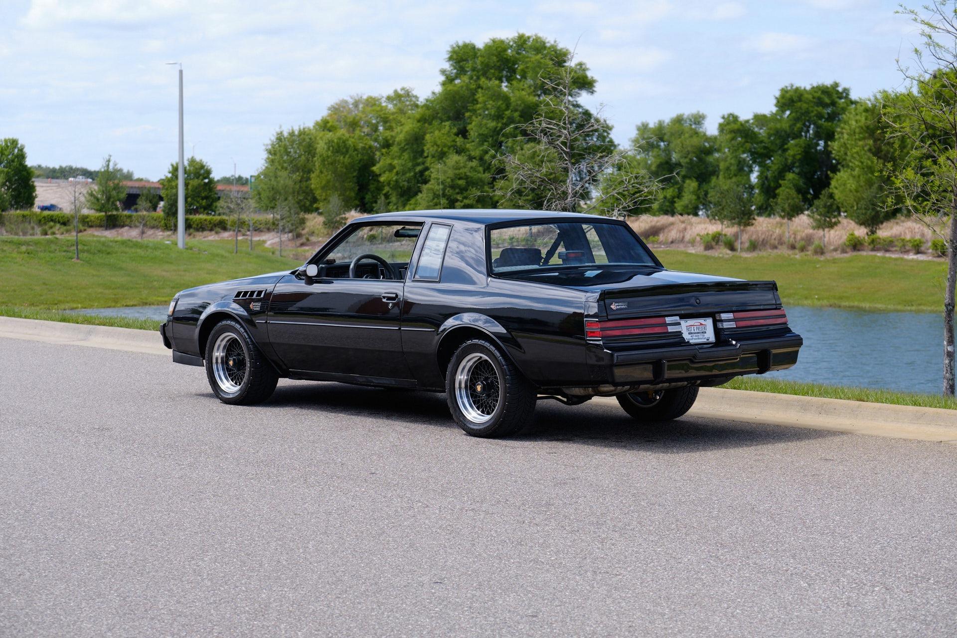 1987 Buick Grand National 3