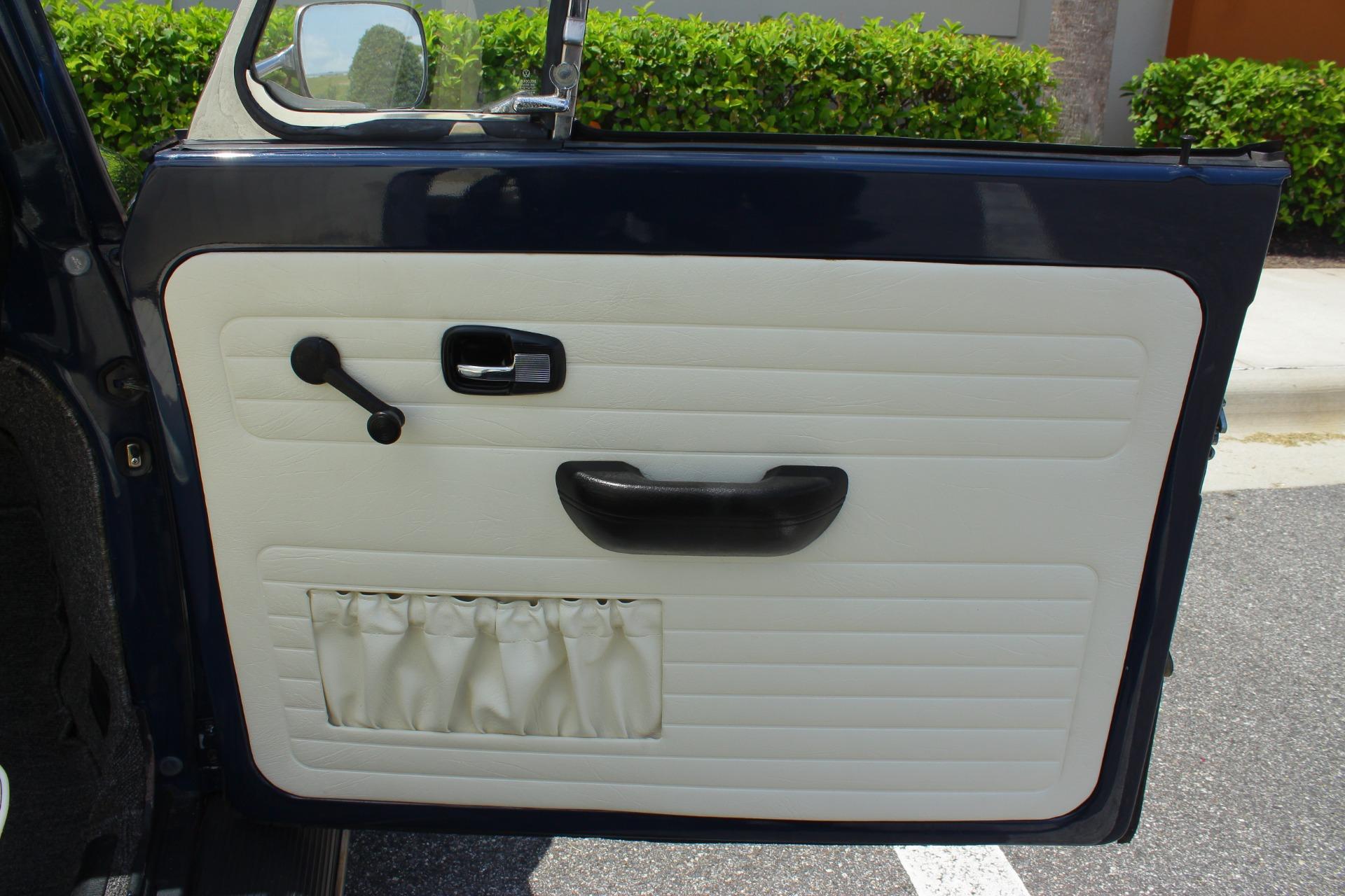 1970 Volkswagen Bug 68