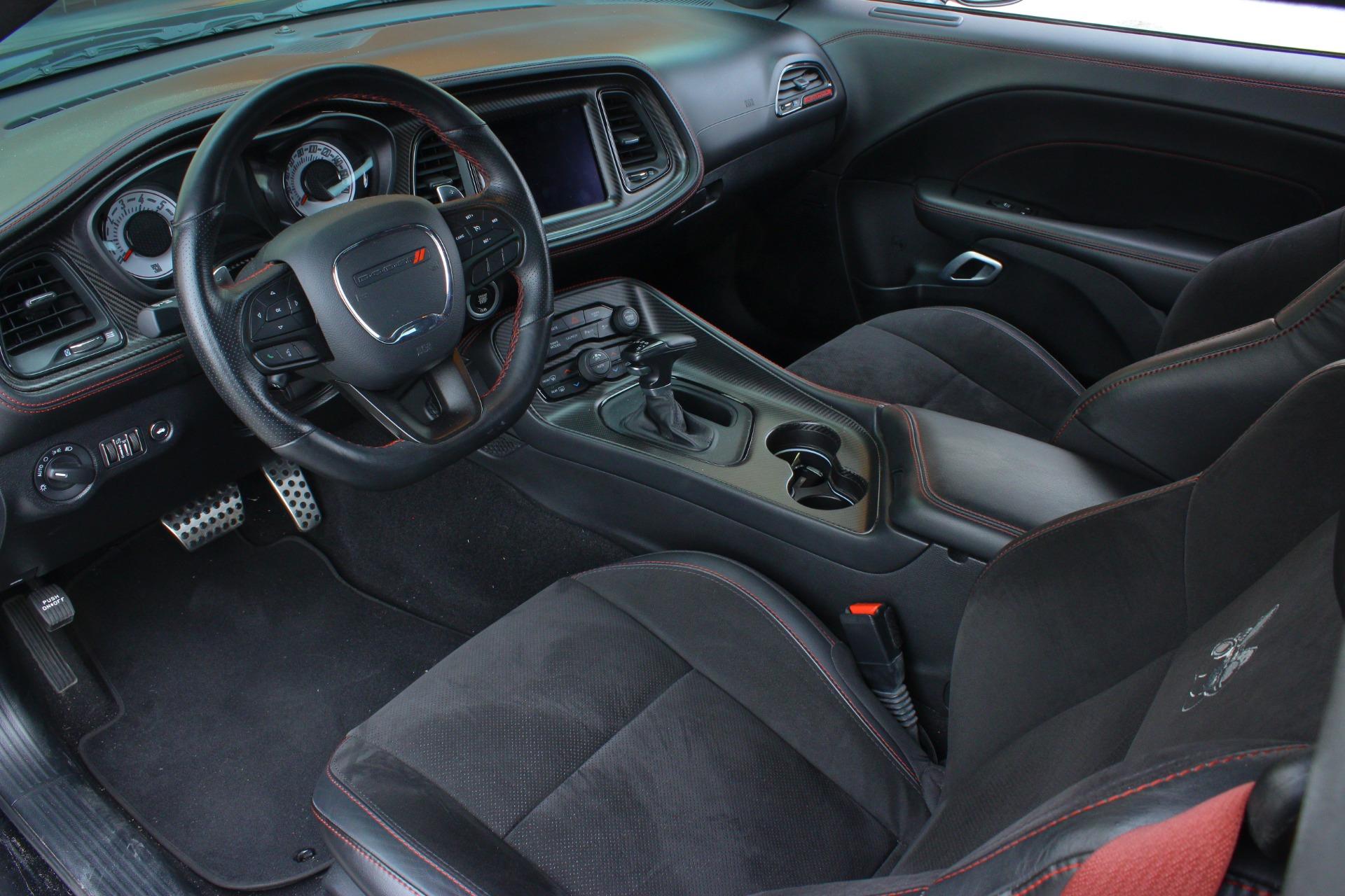 2023 Dodge Challenger 9
