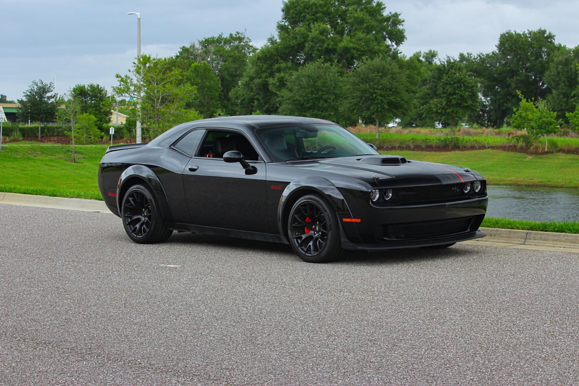 2023 Dodge Challenger 7