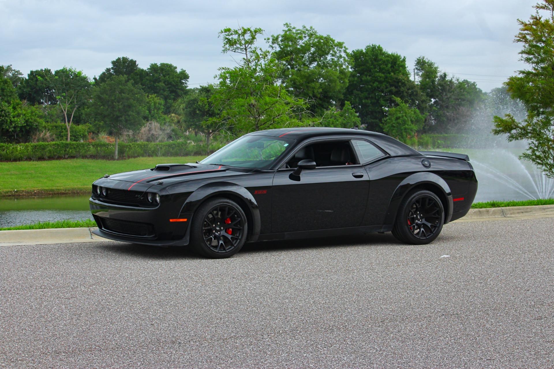 2023 Dodge Challenger 13